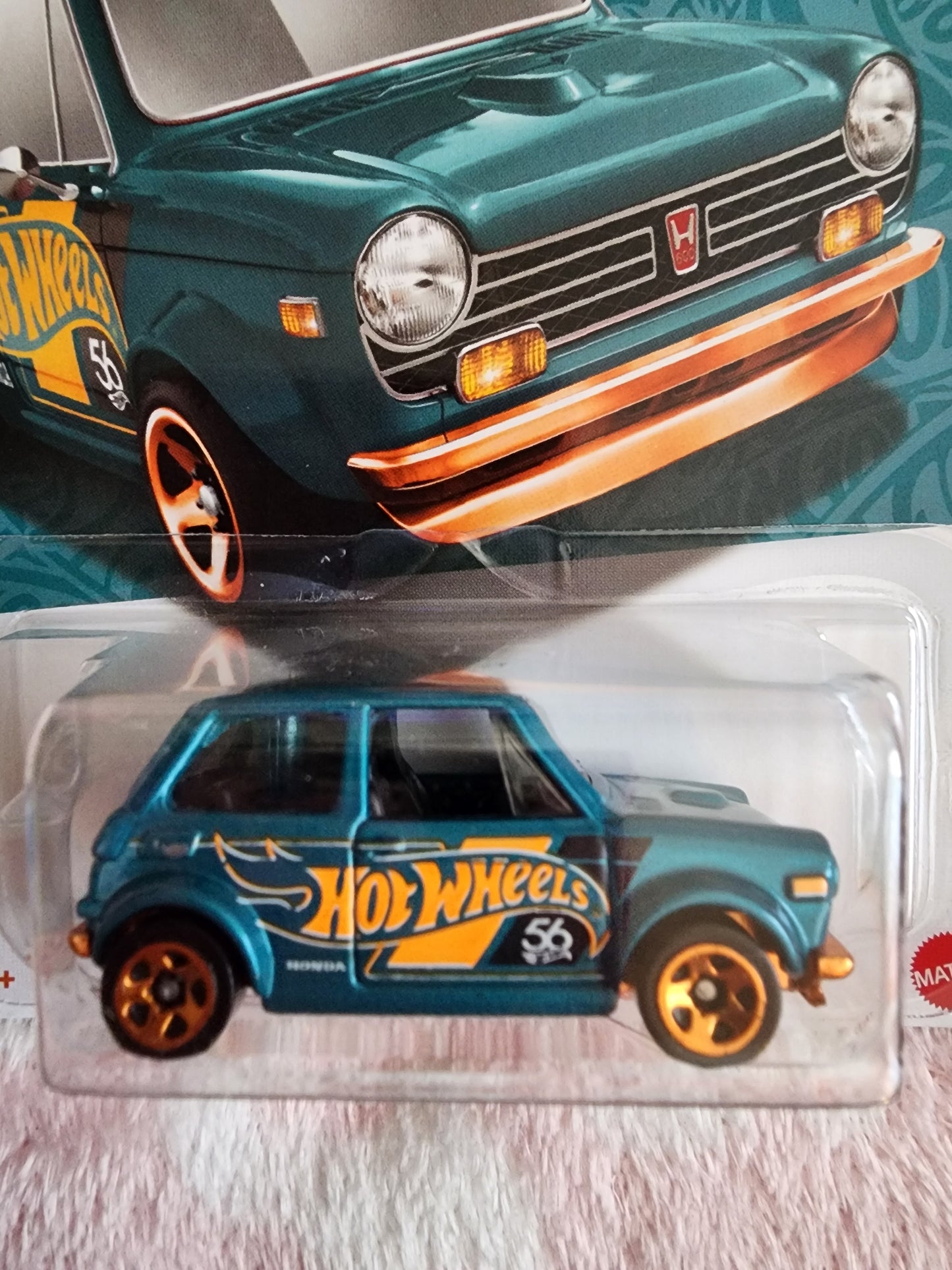 Hot Wheels Pearl and Chrome Car Series