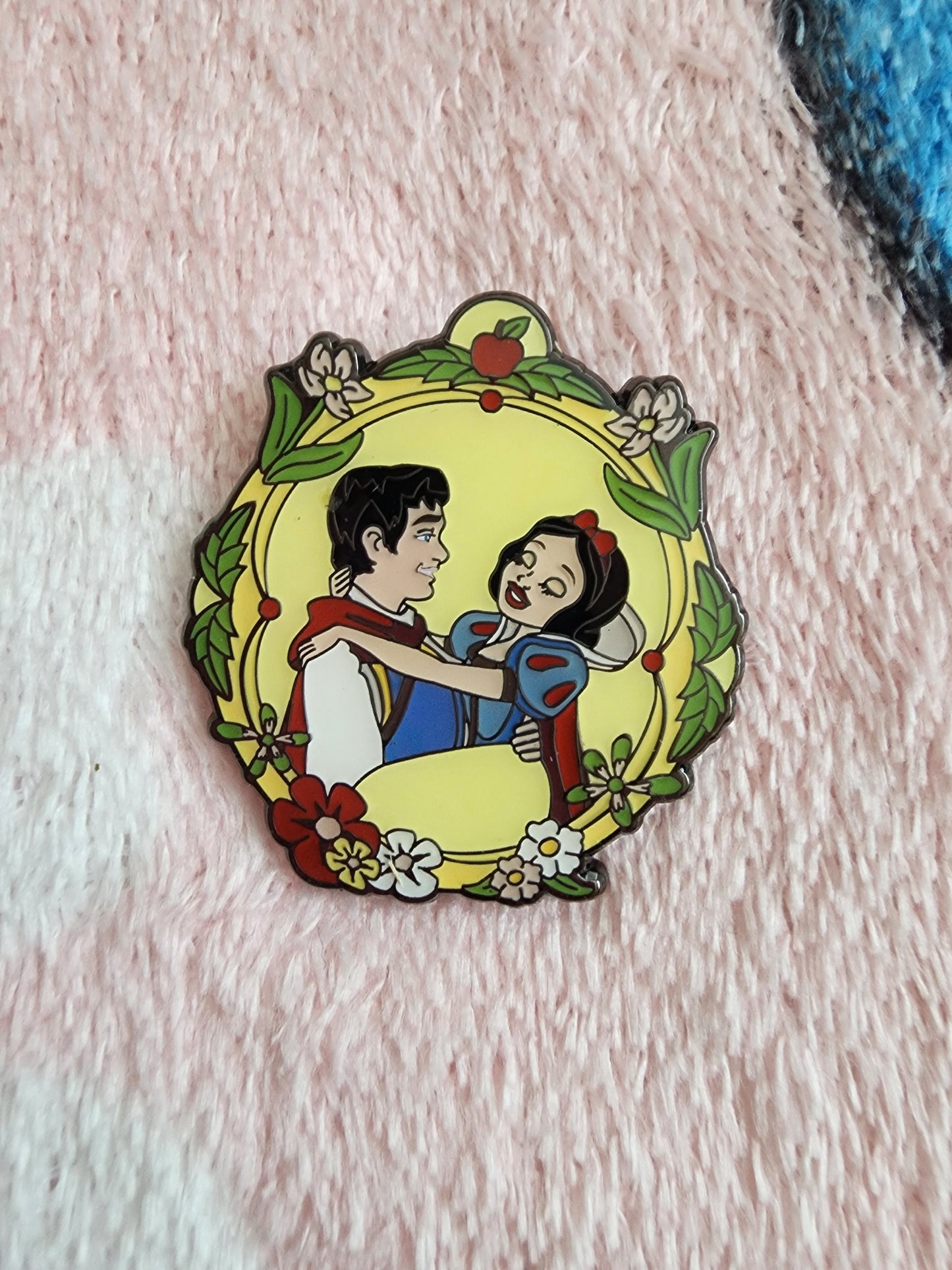 Loungefly Disney Princess Couples Portrait Mystery Pins
