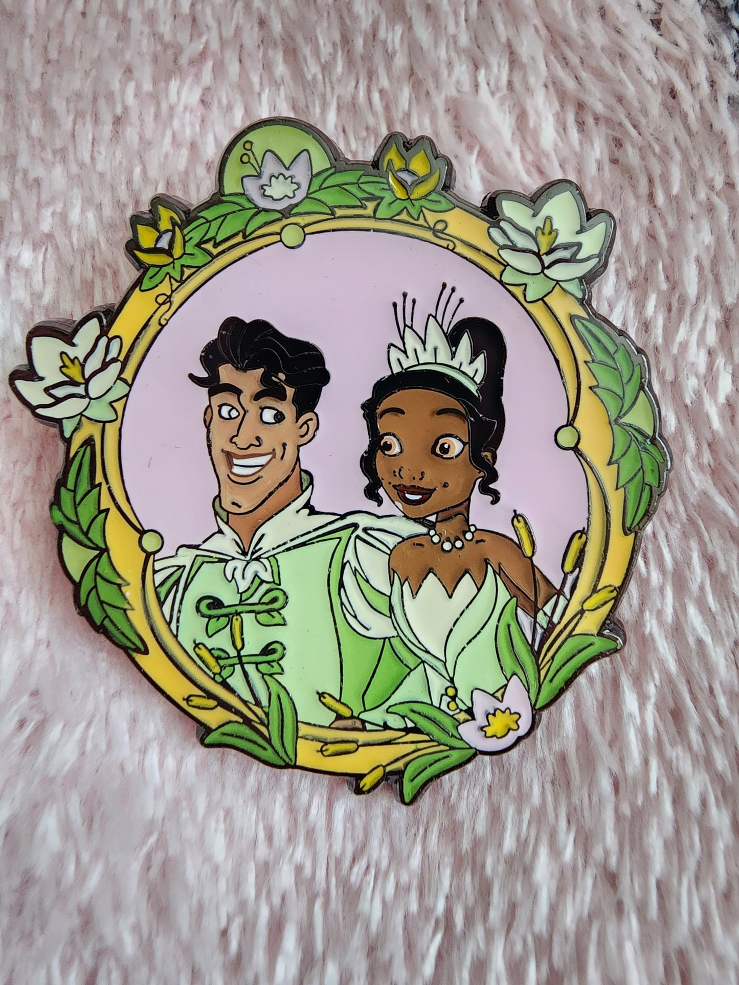Loungefly Disney Princess Couples Portrait Mystery Pins