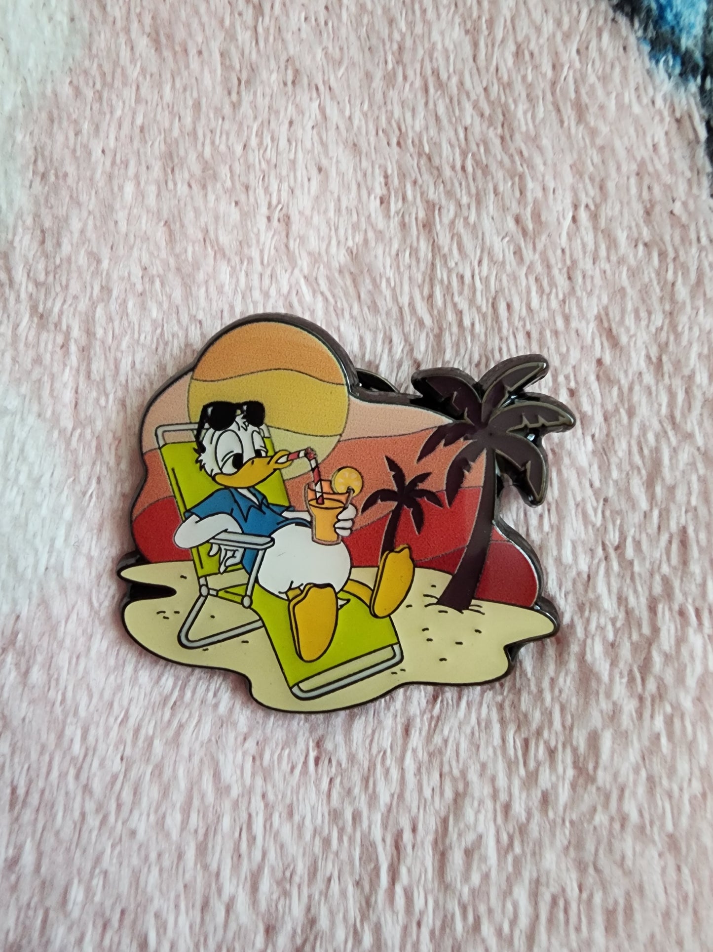 Loungefly Disney Mickey & Friends Sunset Mystery Pins