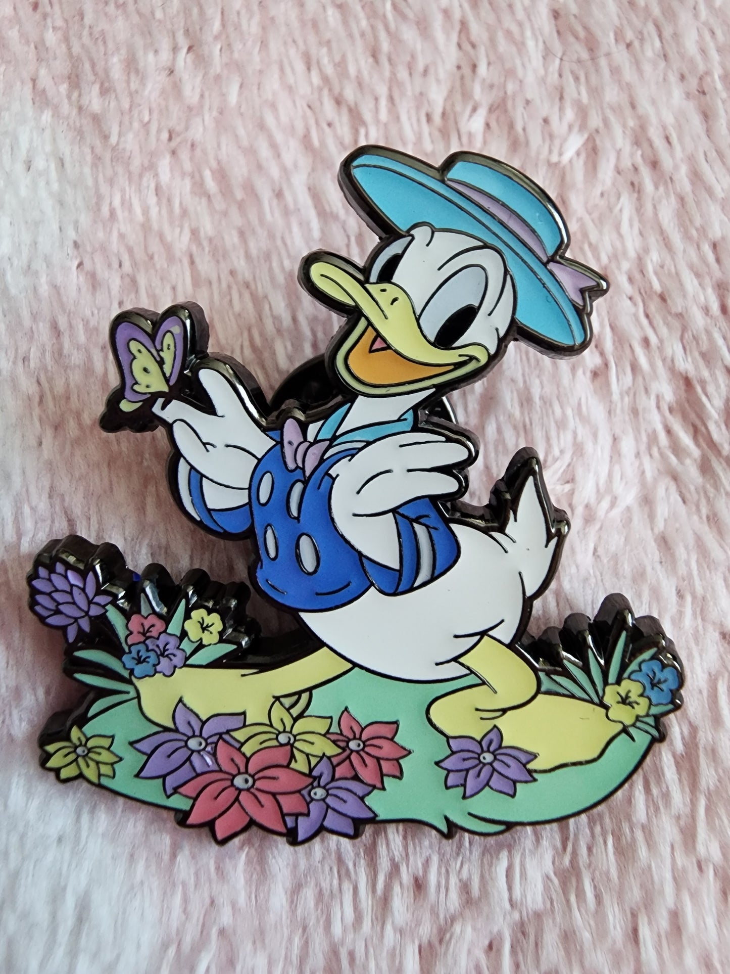 Loungefly Disney Mickey & Friends Spring Picnic Mystery Pins
