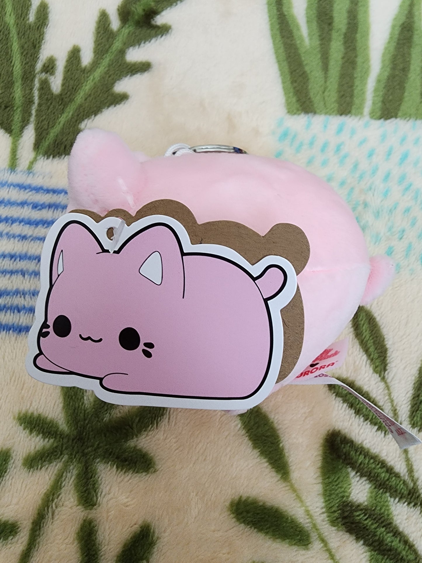 Meowchi Strawberry Pink Plush Bag Clip