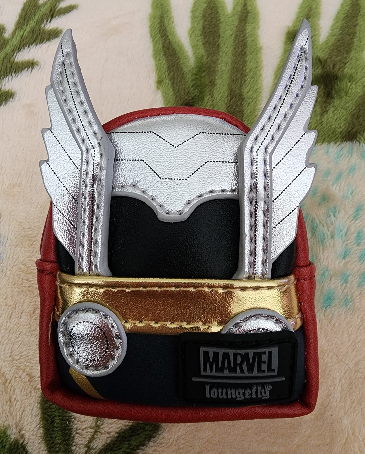 Marvel Avengers Mini Pocket Backpack Mystery Bag Clips/Key Chains