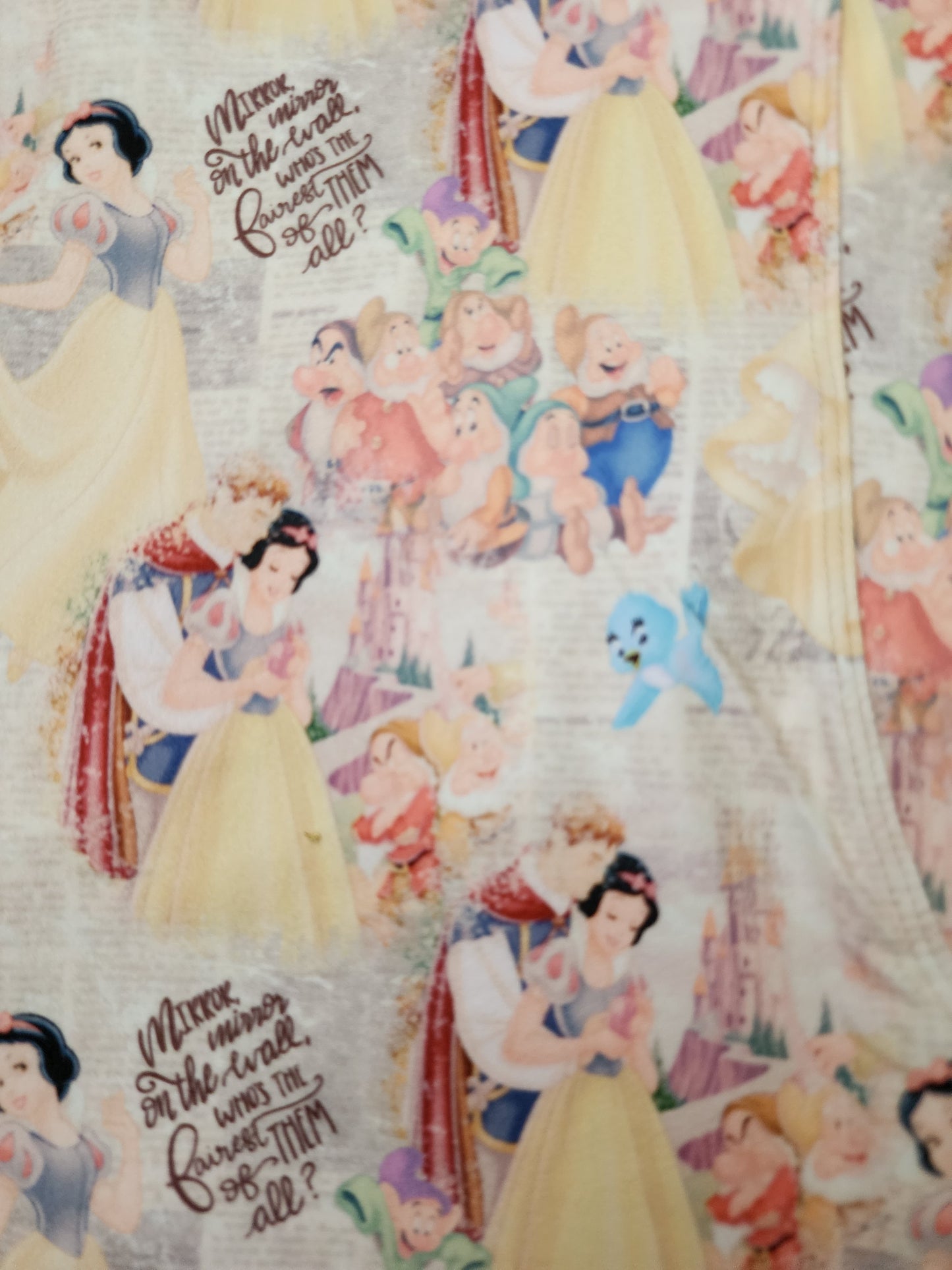 *CP Disney Snow White and The Seven Drawfs Leggings