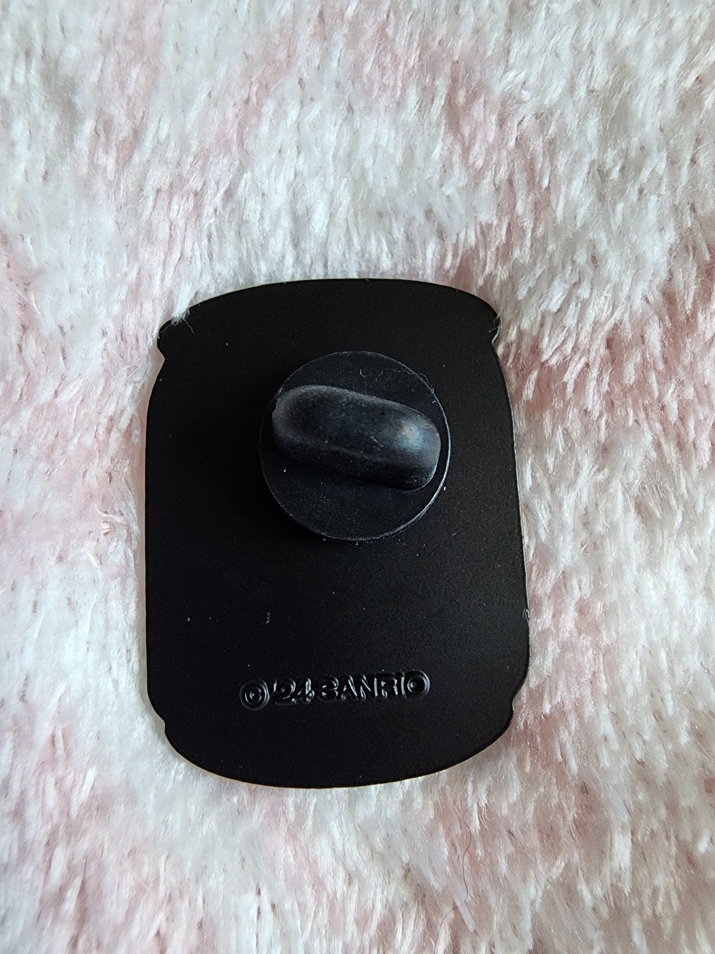 Hello Kitty and Friends Juice Can Mystery Pins