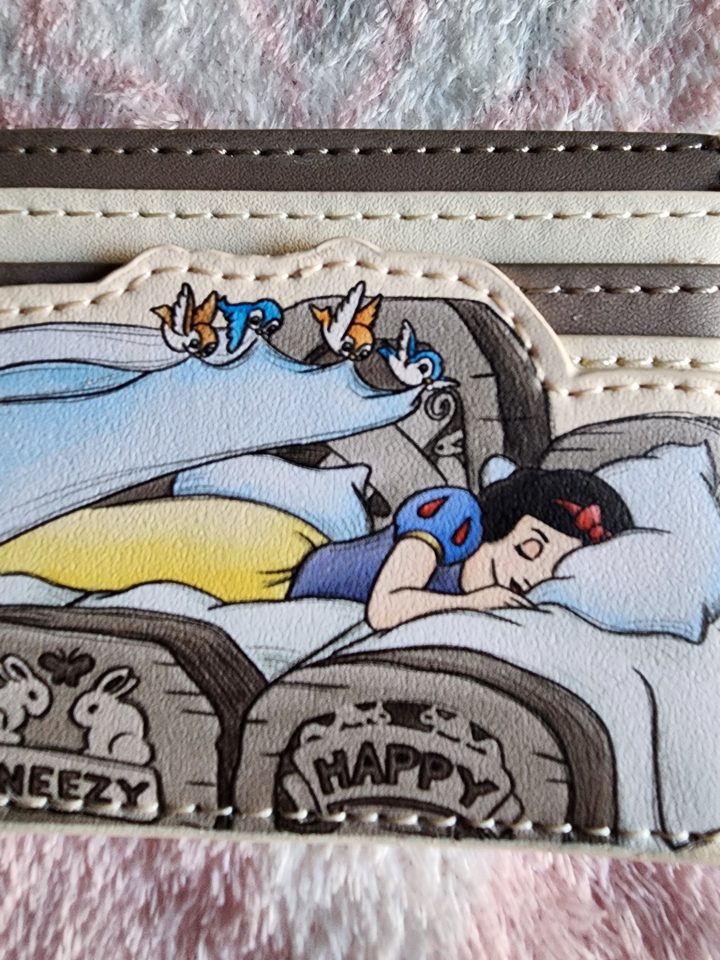 Loungefly Disney Snow White and The Seven Drawfs Card Holder