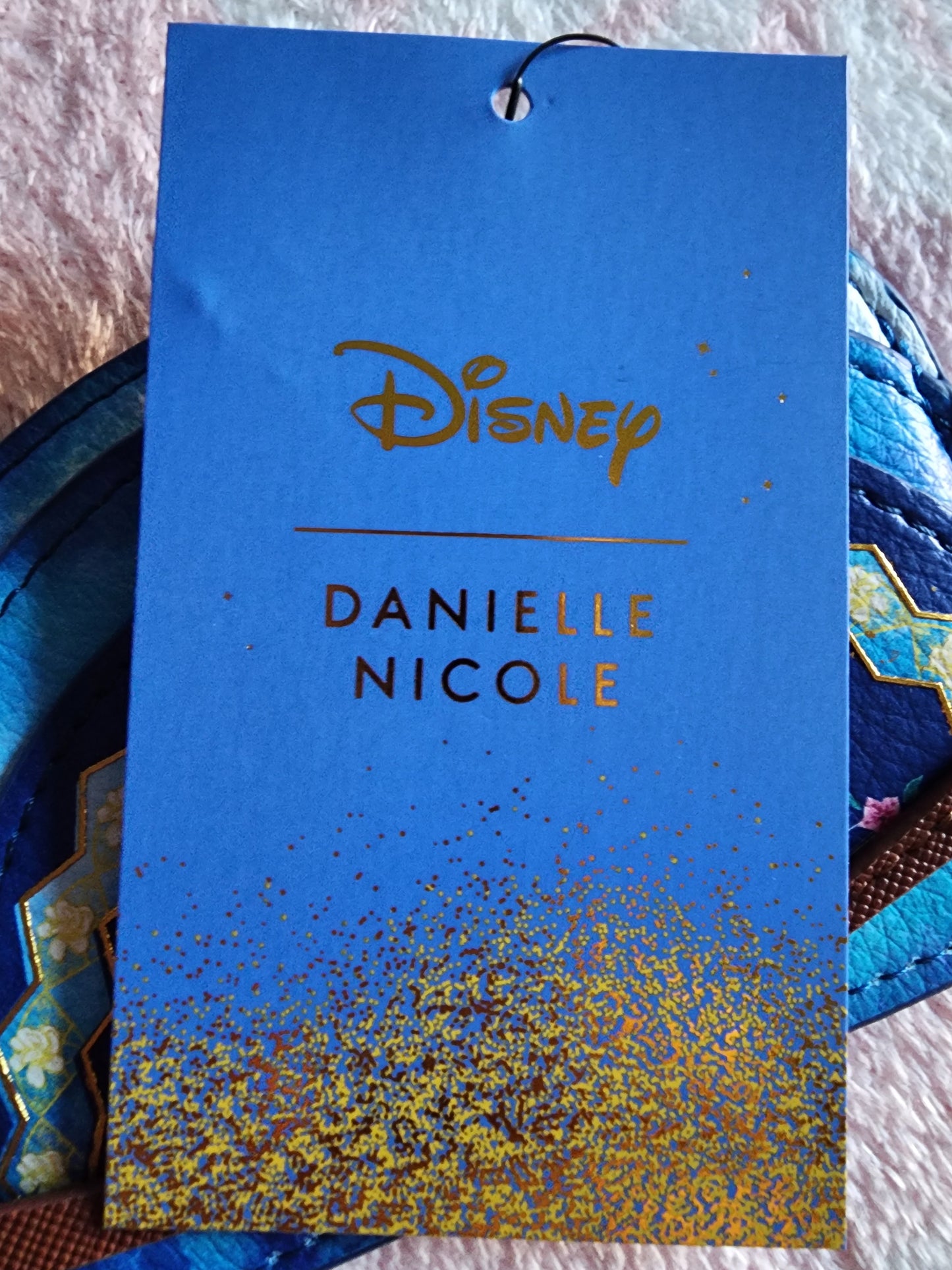 Danielle Nicole Disney Mulan Card Holder