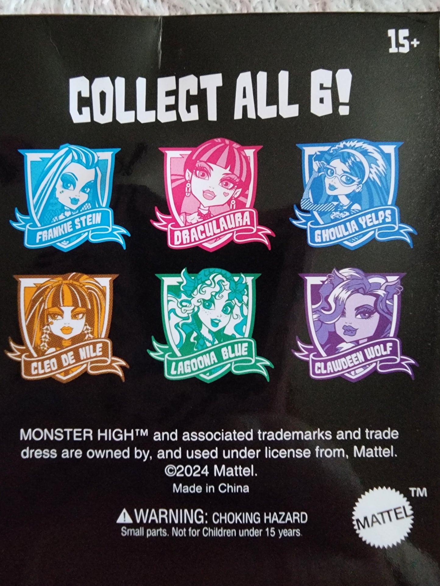 Monster High Color Mystery Pins