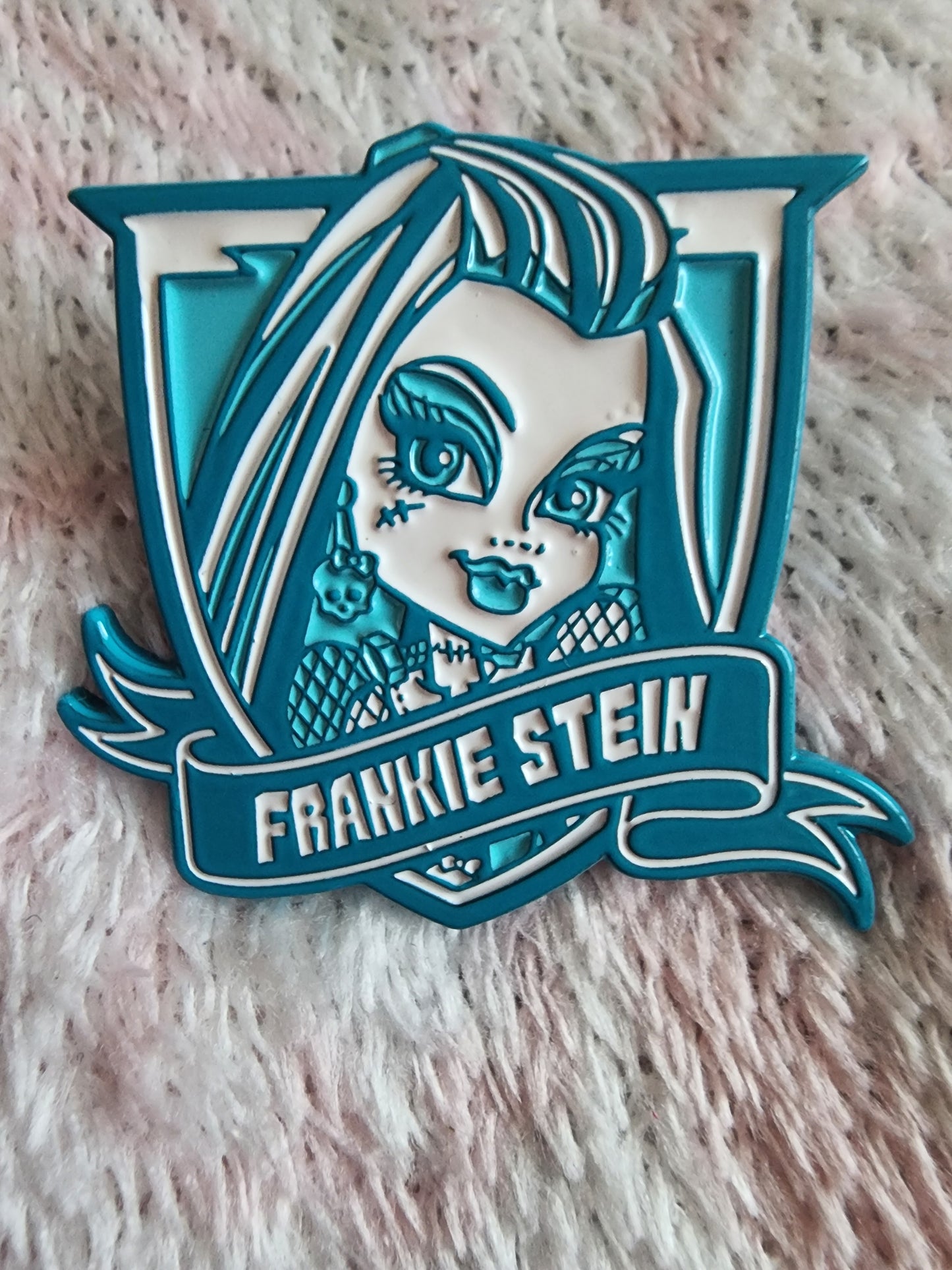 Monster High Color Mystery Pins