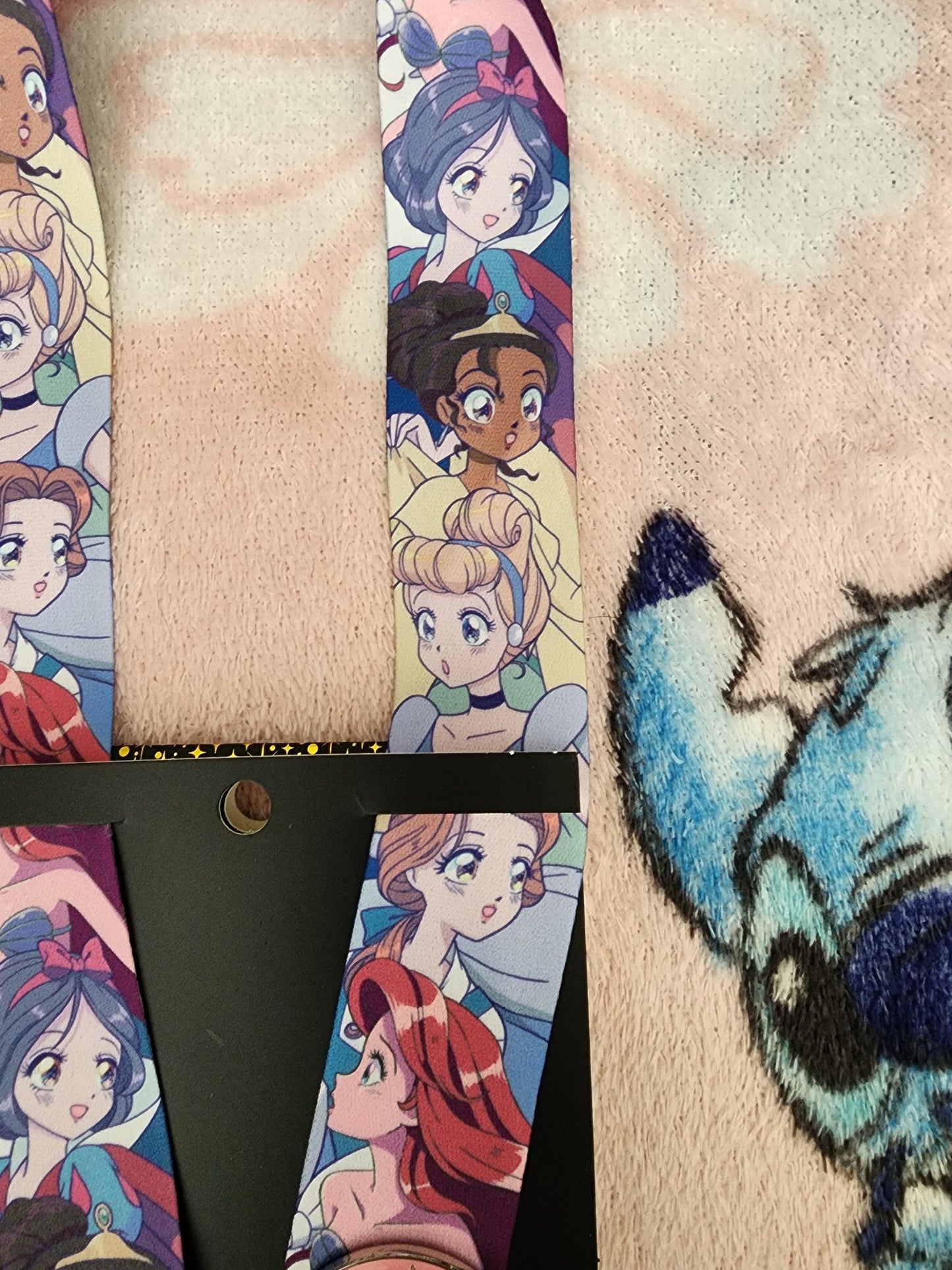 Disney Princess Manga Style Lanyard with 4 Pins and Cardholder