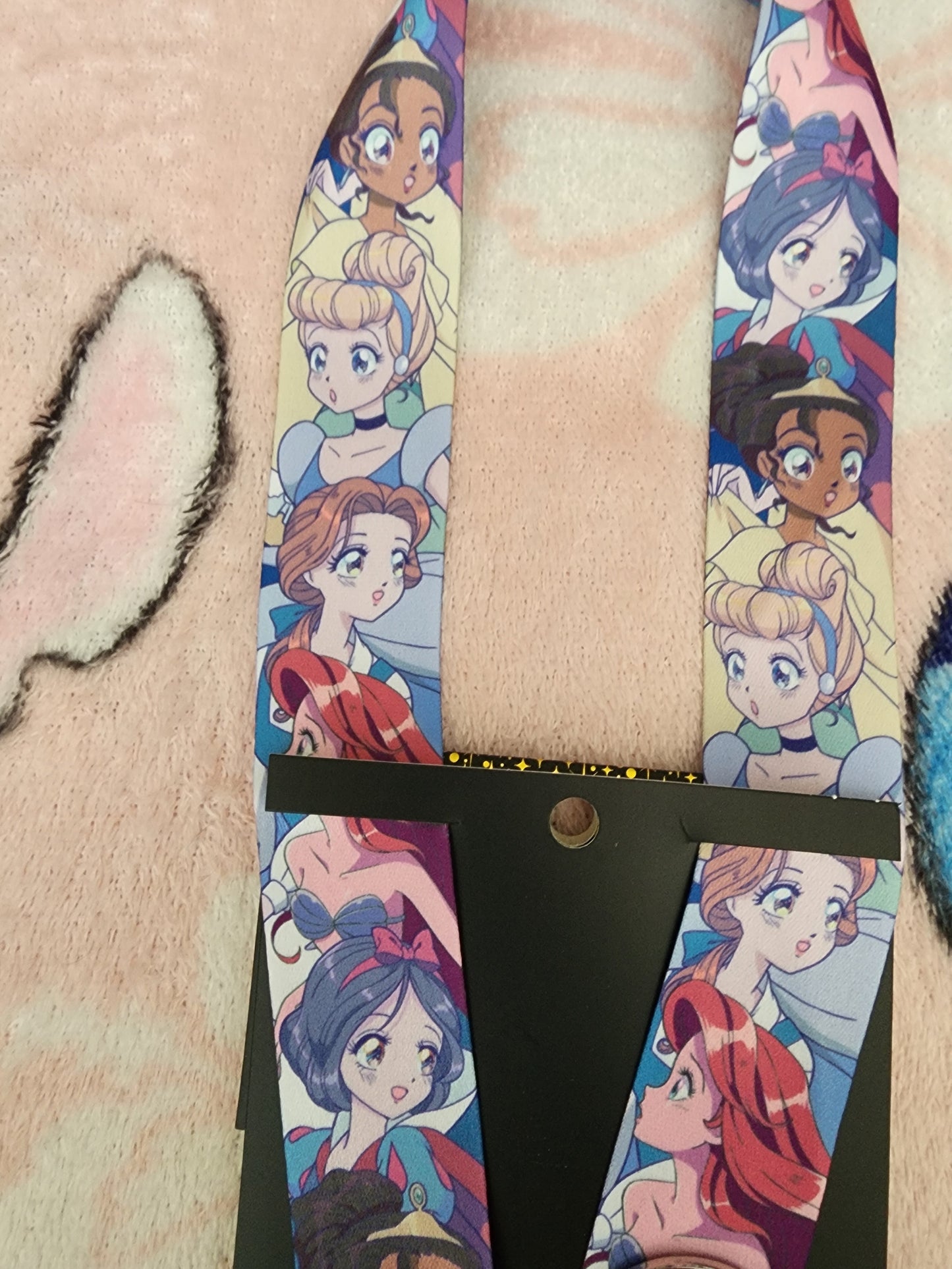 Disney Princess Manga Style Lanyard with 4 Pins and Cardholder