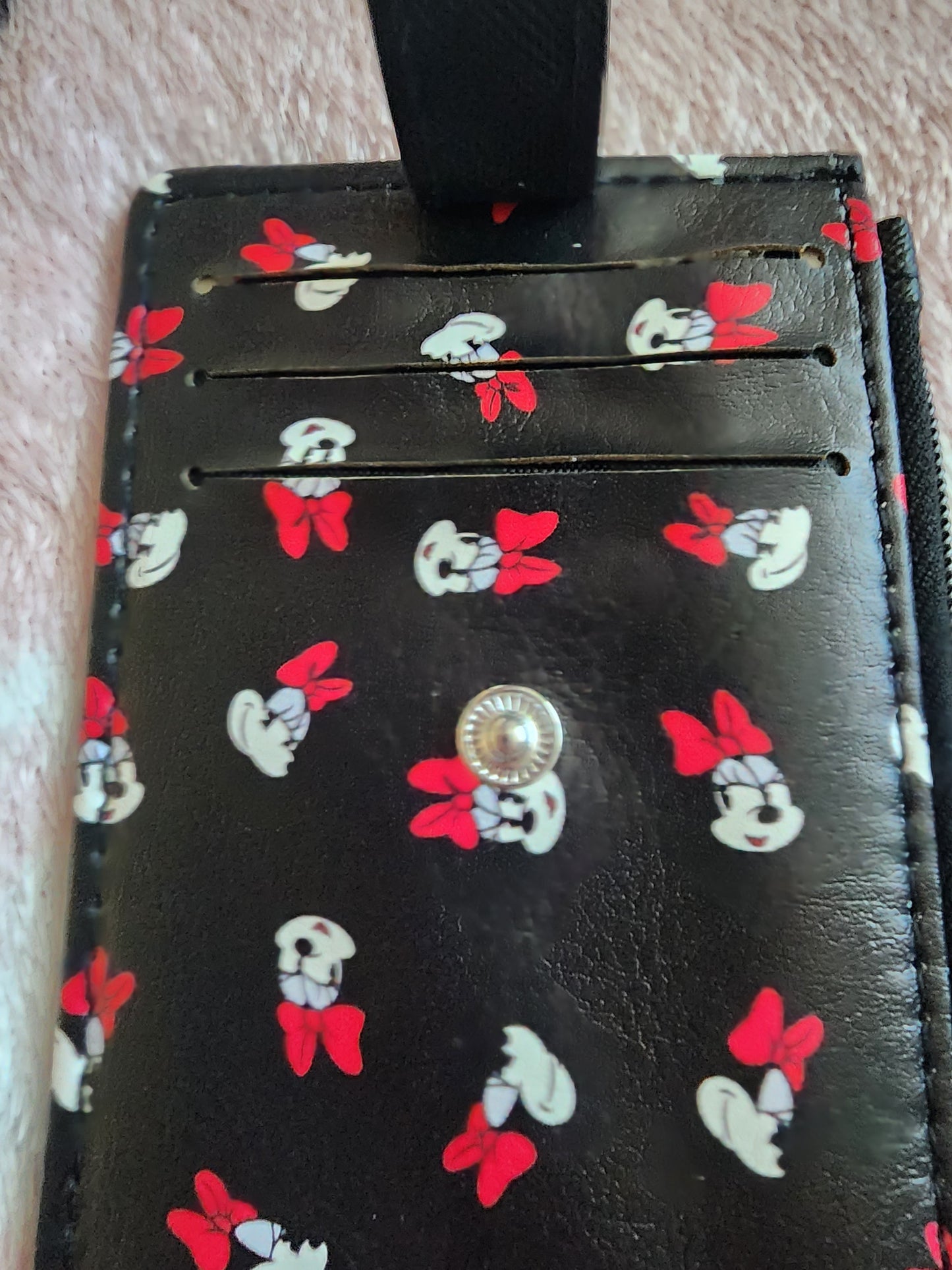 Buckle Down Disney Minnie Mouse Snap Card Holder