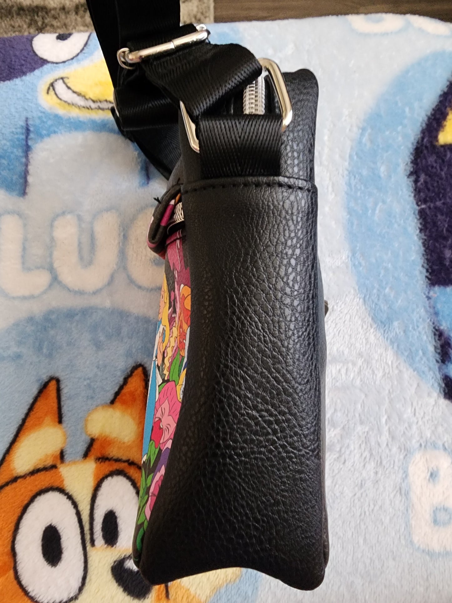 Disney Alice in Wonderland Crossbody Bag