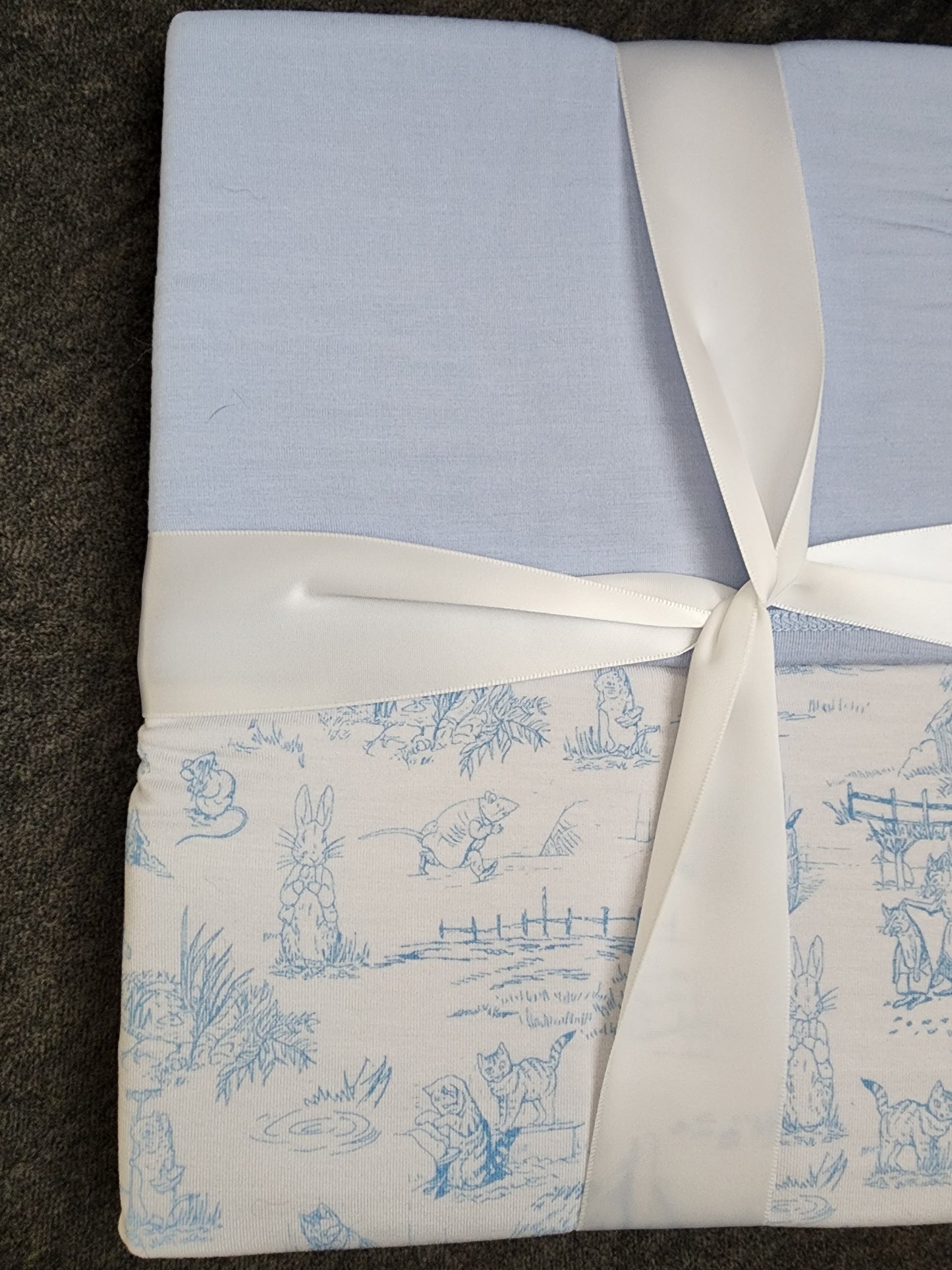 *CP Baby Blue Peter Rabbit Baby Blanket