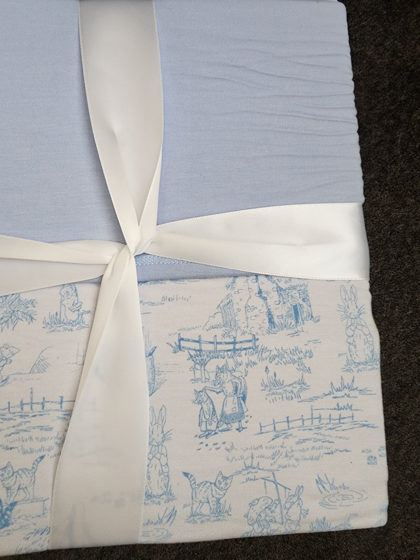 *CP Baby Blue Peter Rabbit Baby Blanket