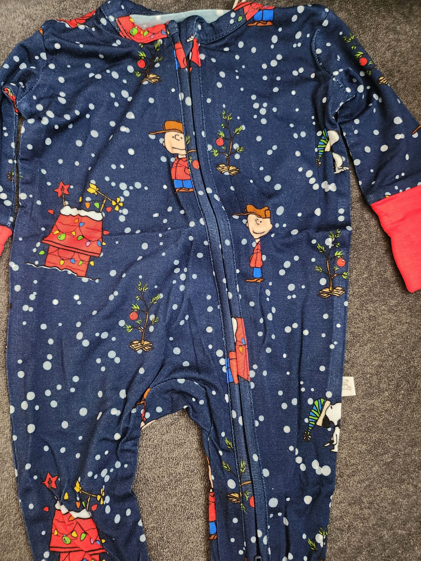 CP Peanuts Charlie Brown Christmas Zipper Footie Sleeper PJ'S