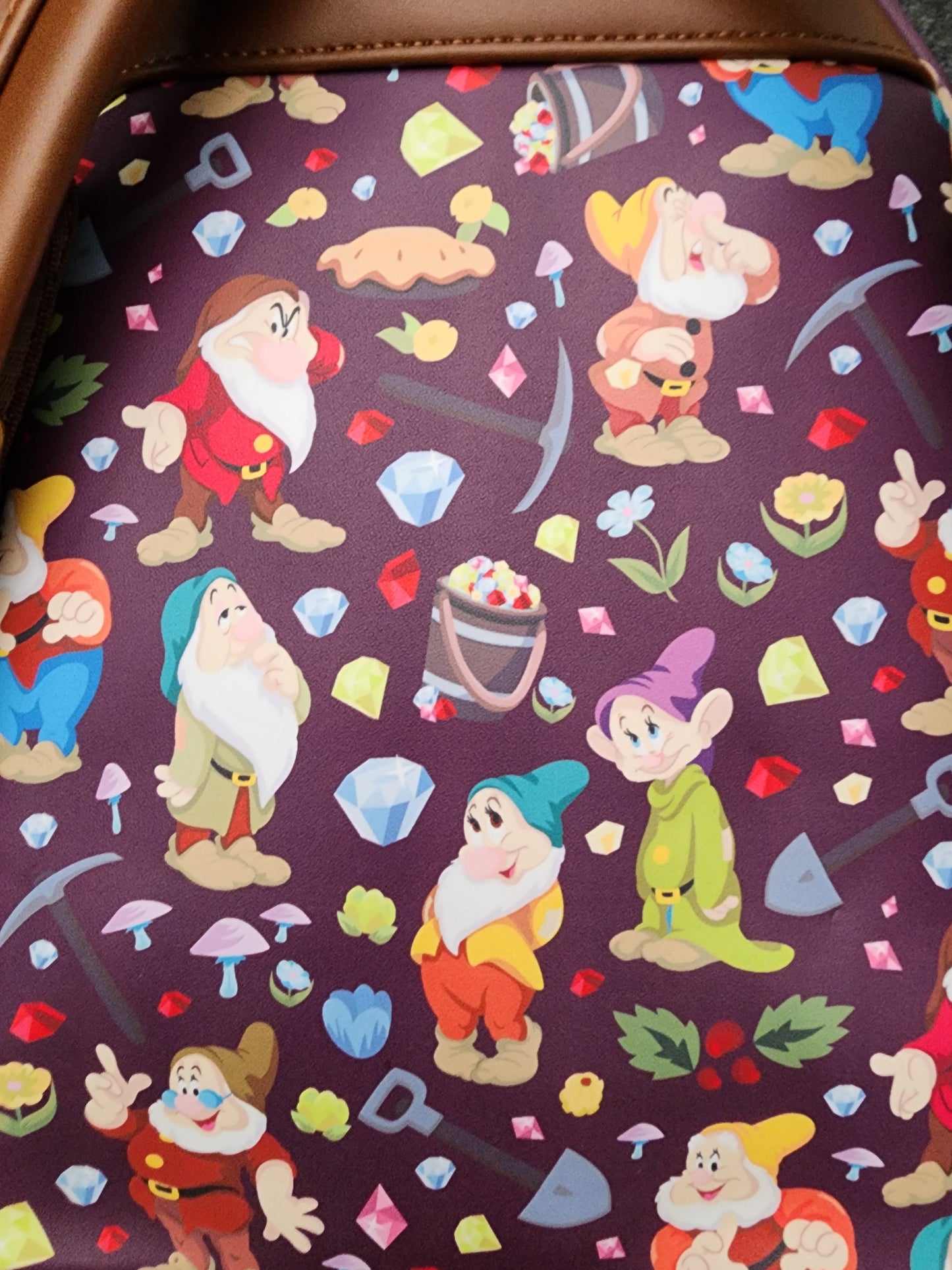 Loungefly Disney Snow White and The Seven Drawfs Backpack