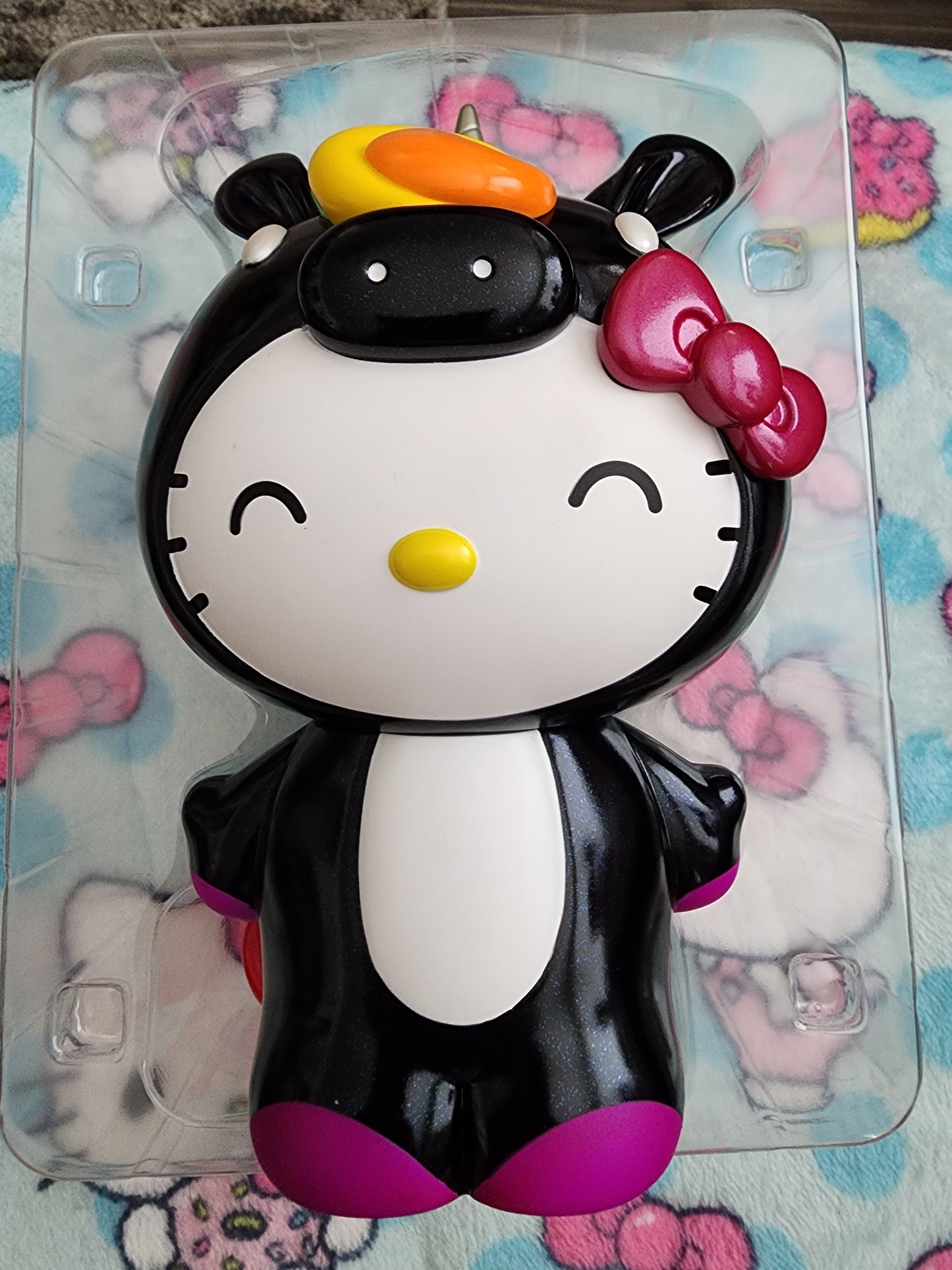 Kidrobot Hello Kitty Rainbow Unicorn 10" Collectible Art Figure