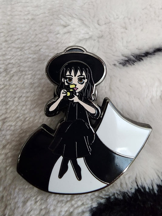 Loungefly Beetlejuice Sand Snake Mystery Pins