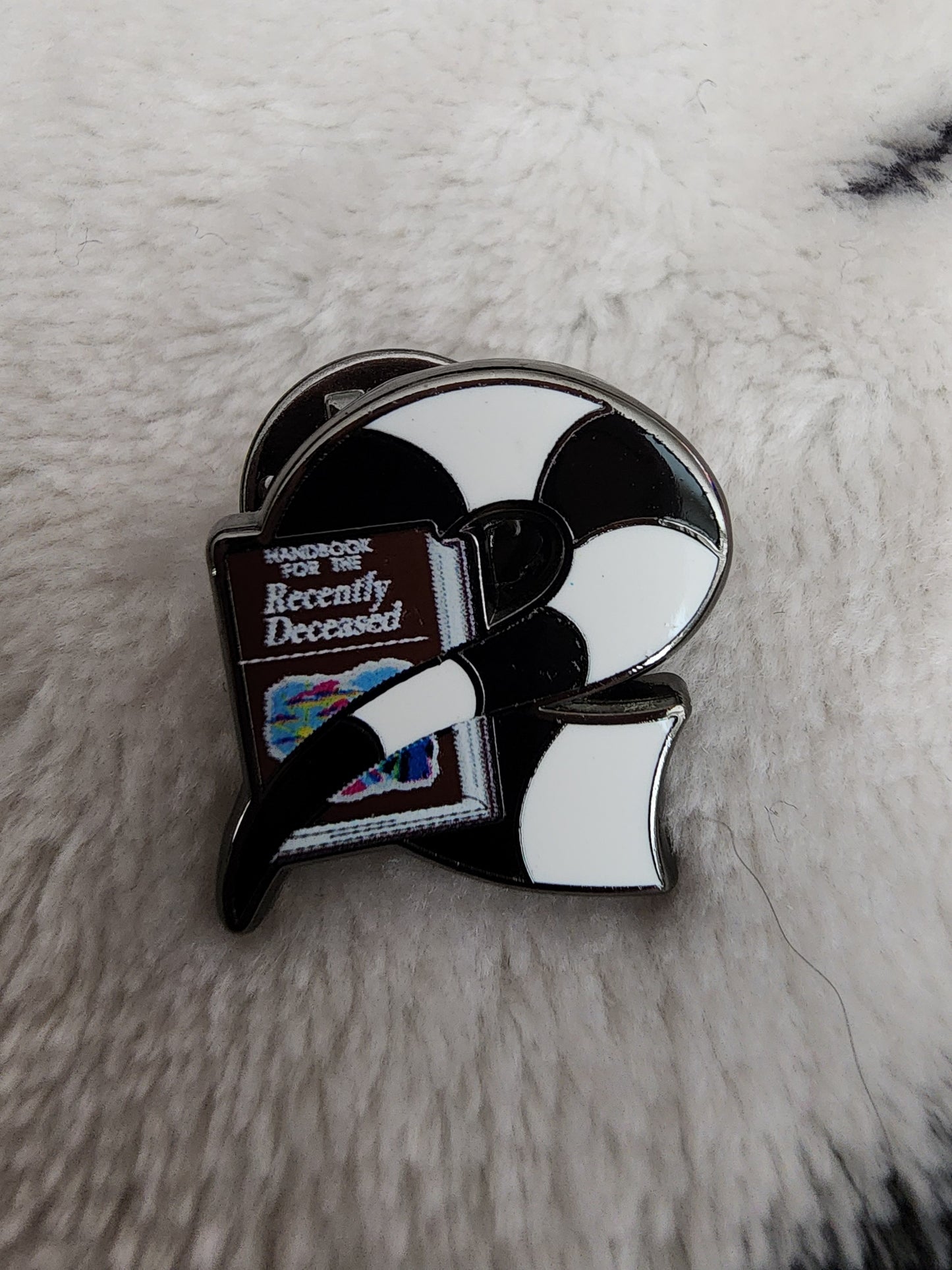 Loungefly Beetlejuice Sand Snake Mystery Pins