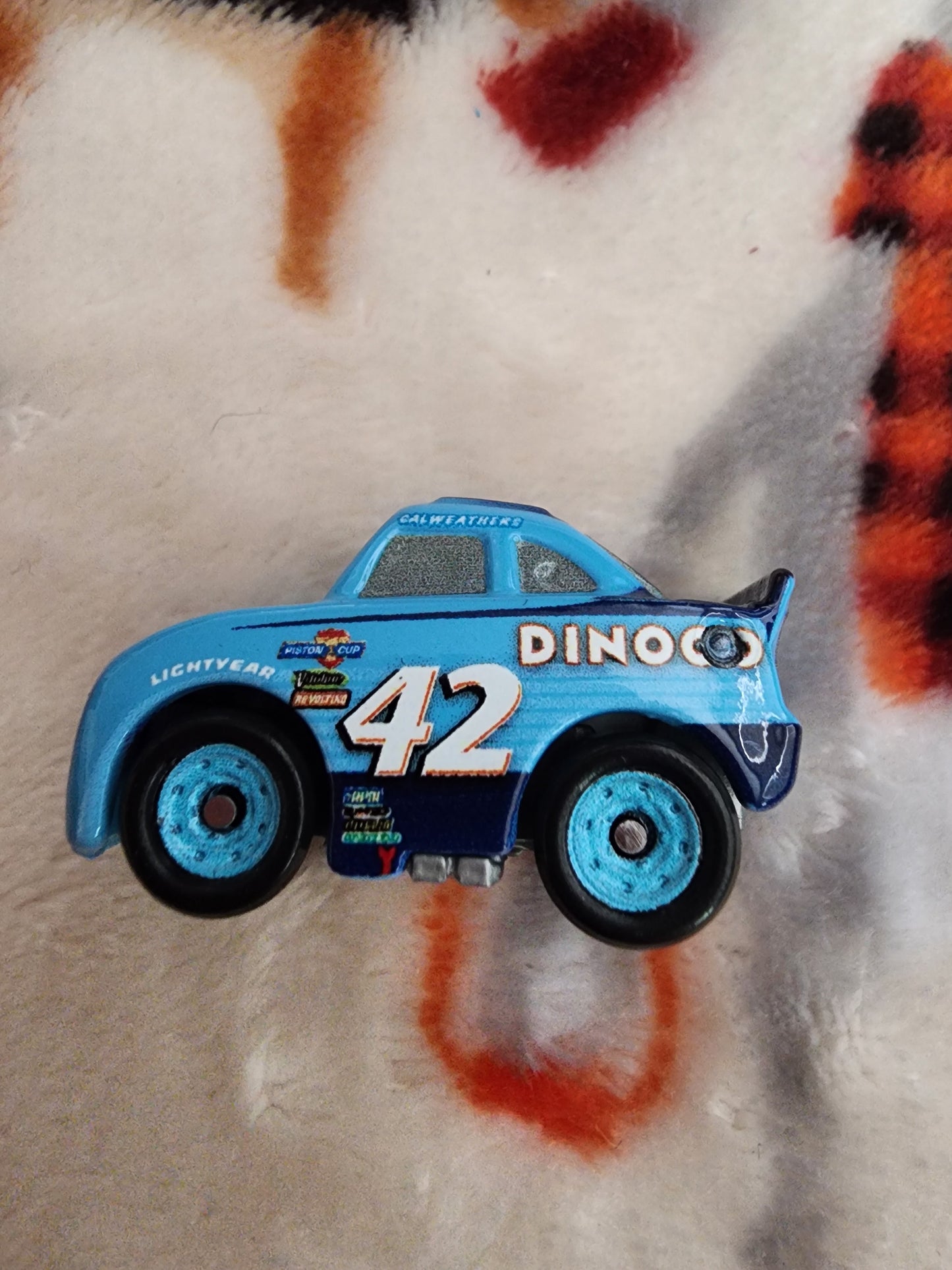 Disney Pixar Cars Metal Mystery Mini Racers Car