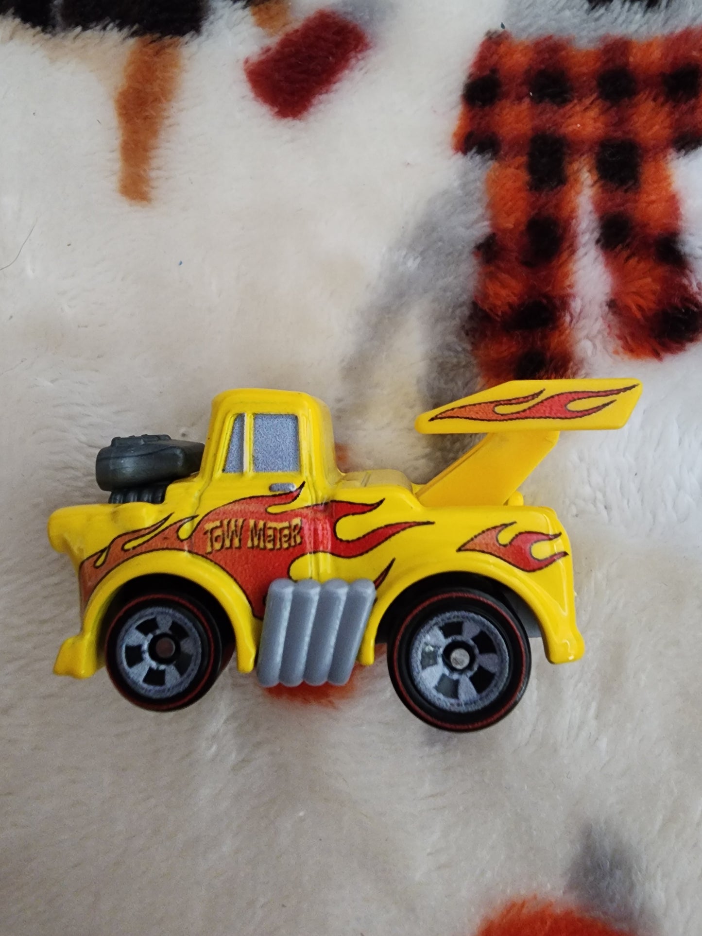 Disney Pixar Cars Metal Mystery Mini Racers Car