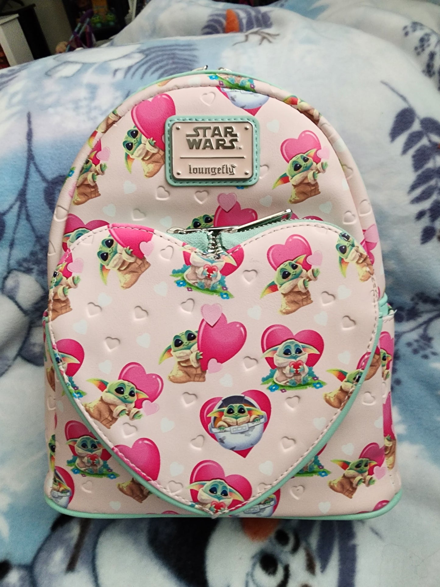 Loungefly Star Wars Baby Yoda Hearts Backpack