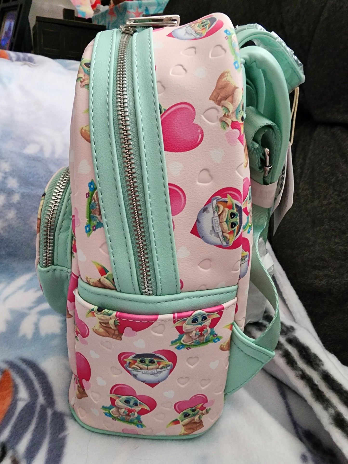 Loungefly Star Wars Baby Yoda Hearts Backpack