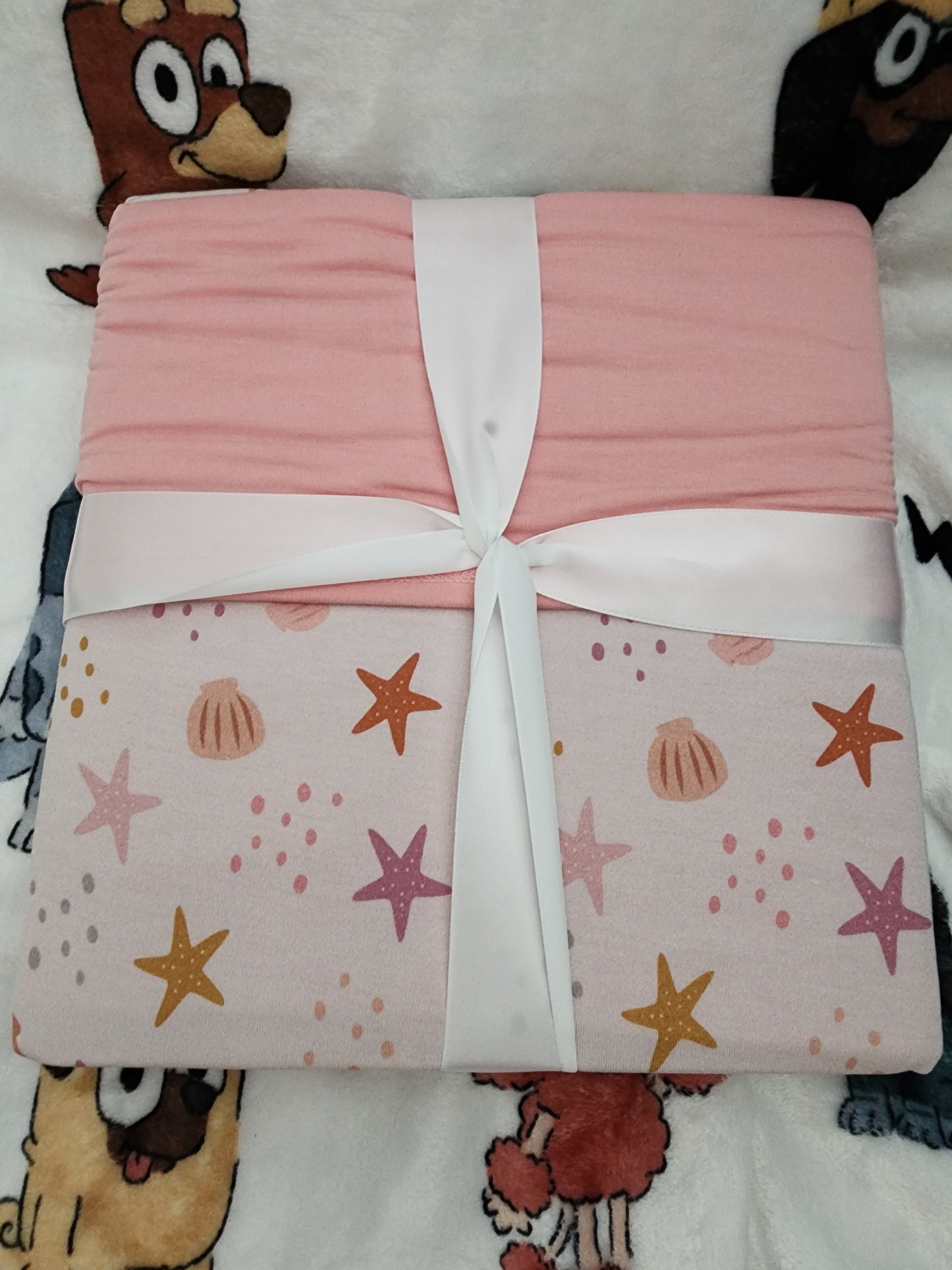 *CP Beach Day Shells and Starfish Bamboo Baby Blanket