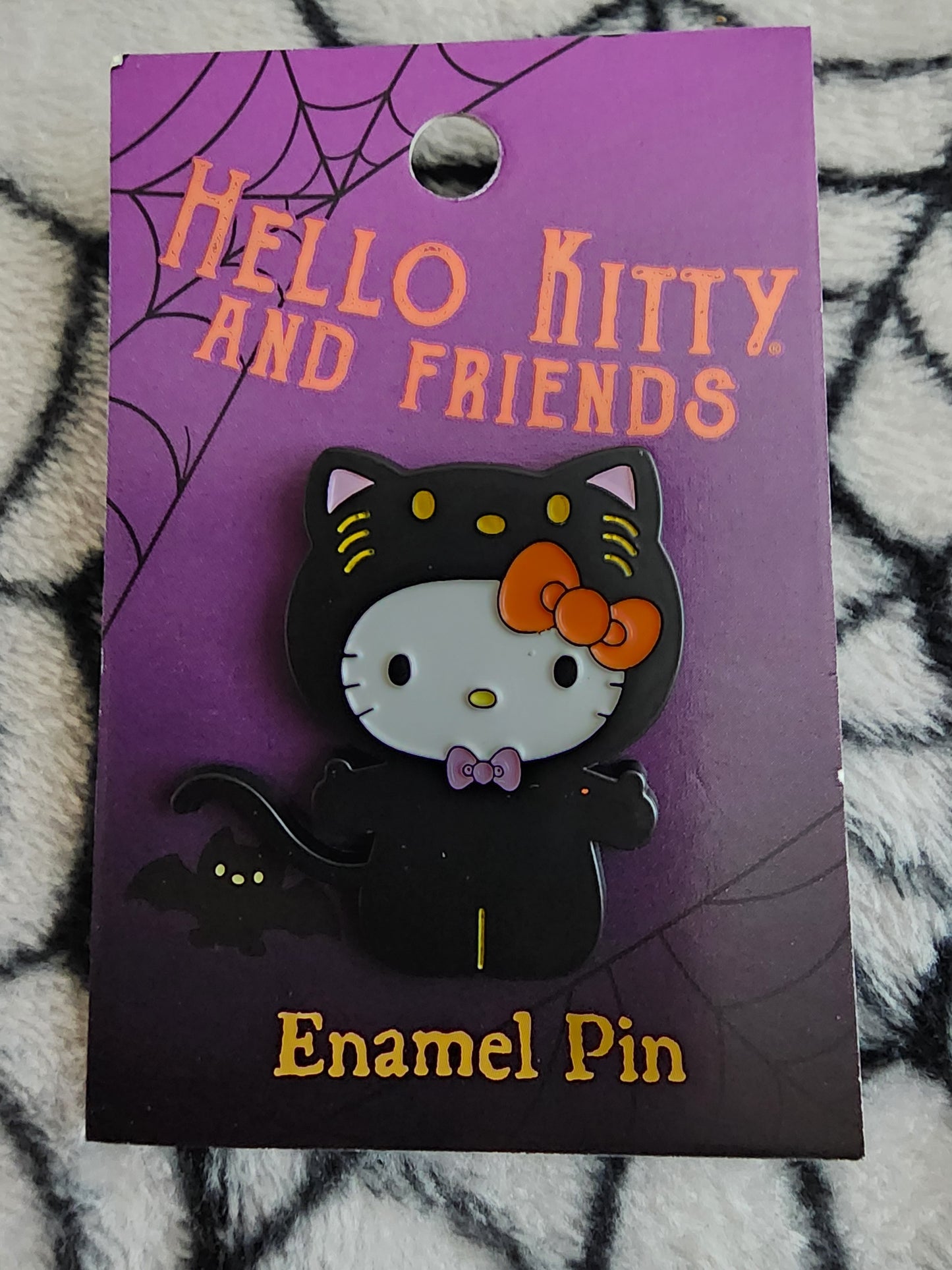 Hello Kitty and Friends Halloween Pin