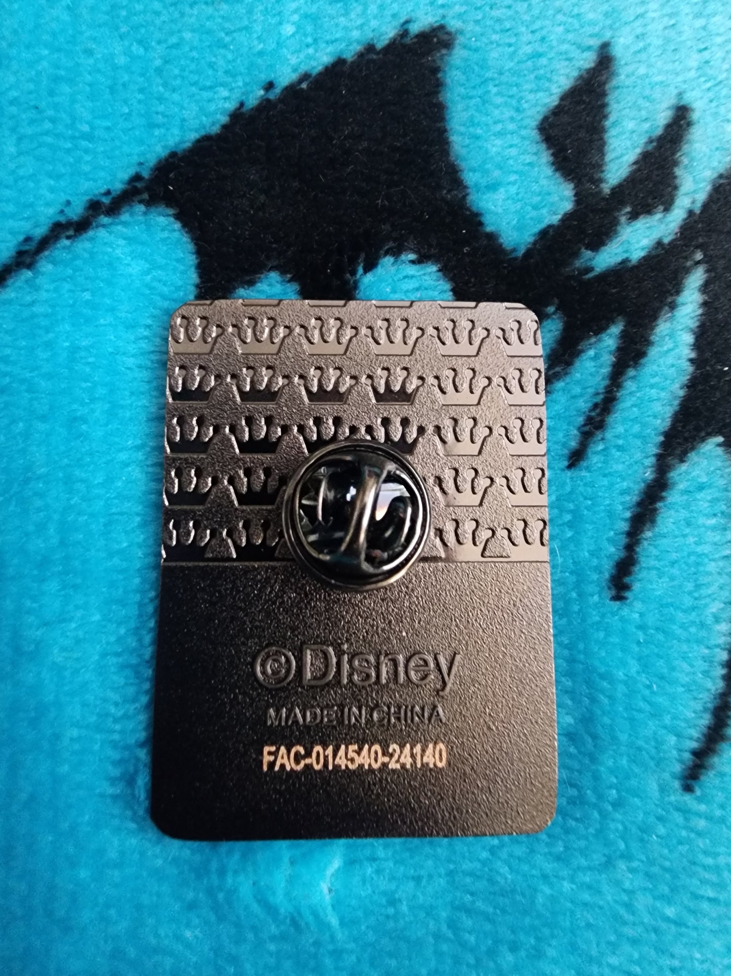 Loungefly Disney Hocus-Pocus Mystery Pins