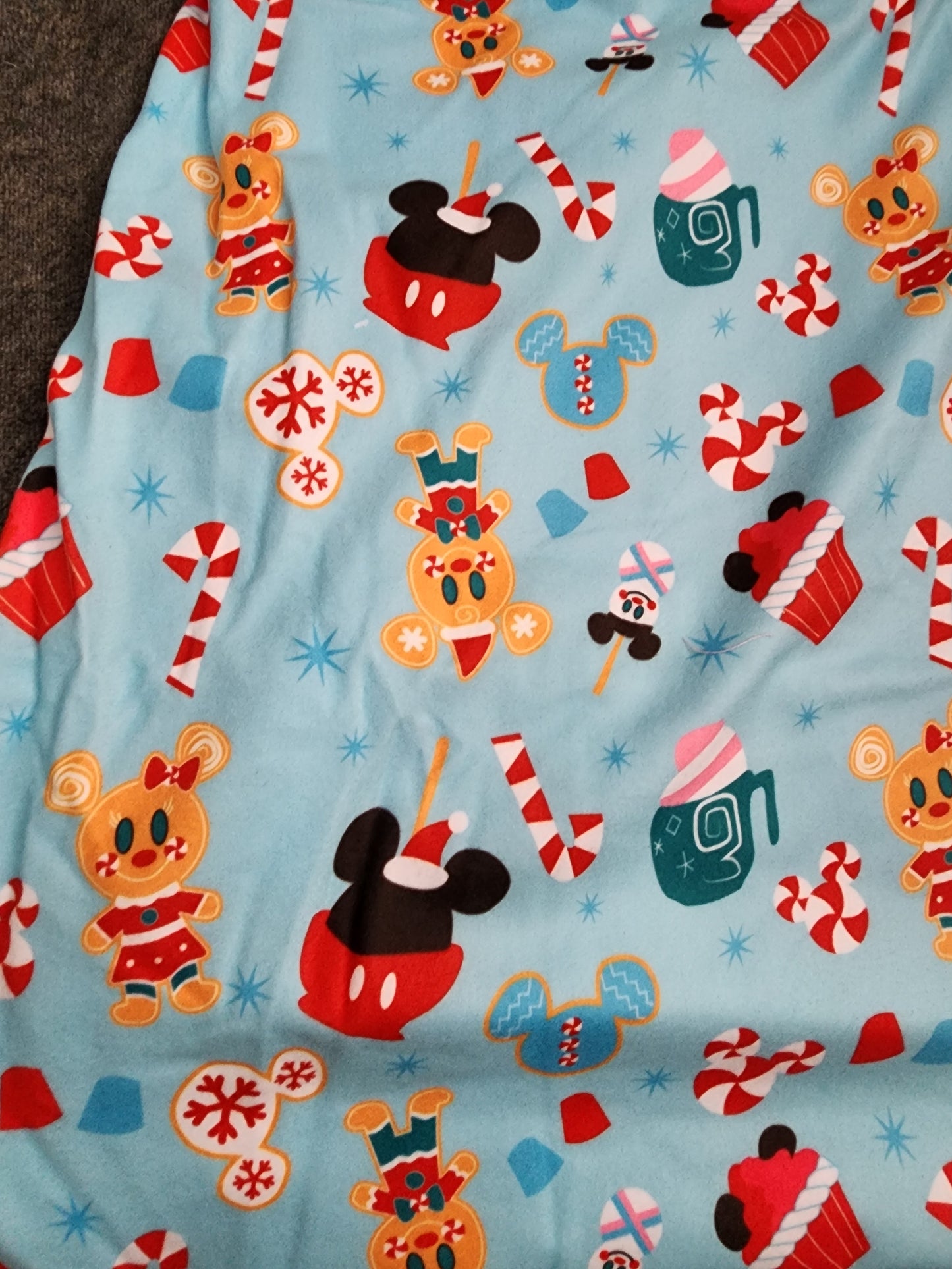 Charlies Project Disney Mickey Mouse and Friends Christmas Leggings