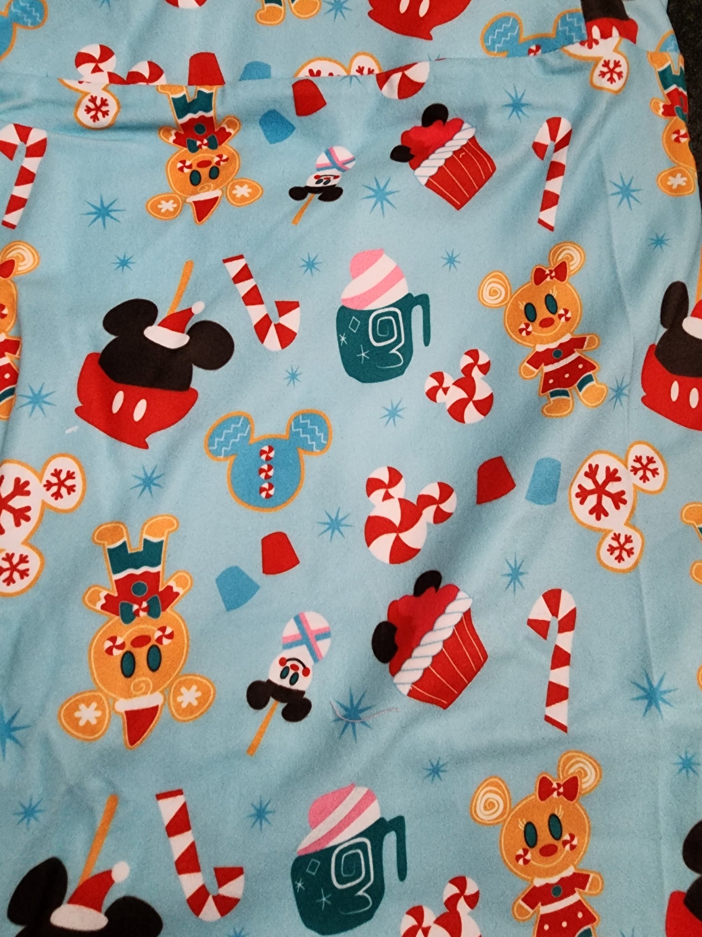 Charlies Project Disney Mickey Mouse and Friends Christmas Leggings