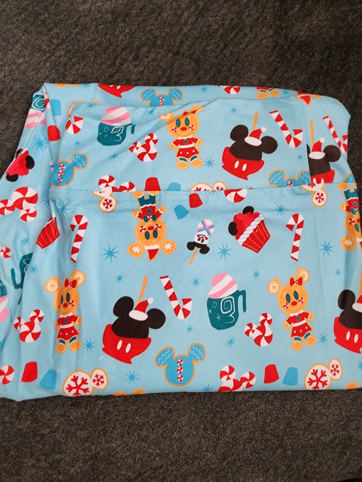 Charlies Project Disney Mickey Mouse and Friends Christmas Leggings