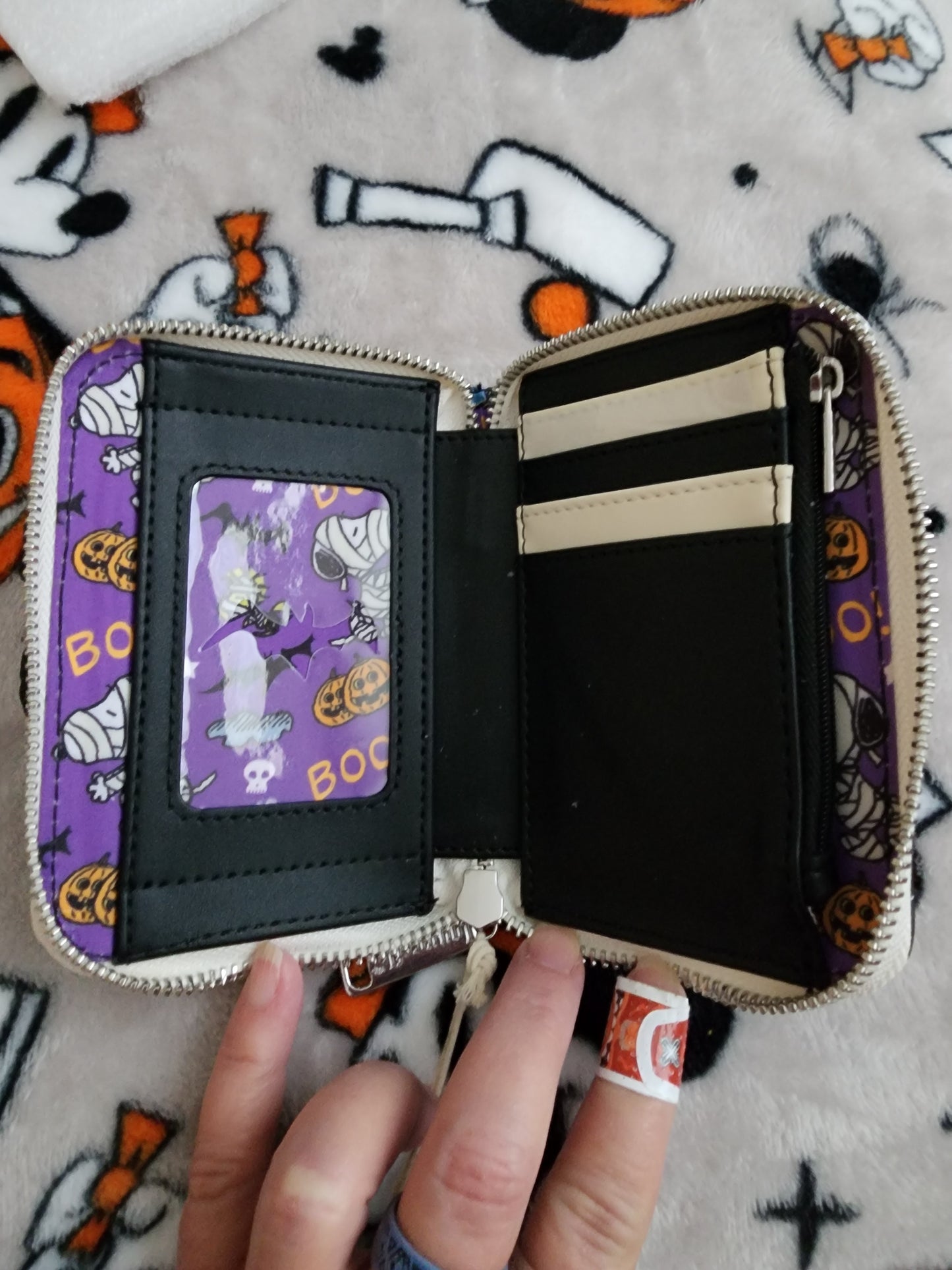 Loungefly Snoopy and Woodstock Mummy Halloween Wallet