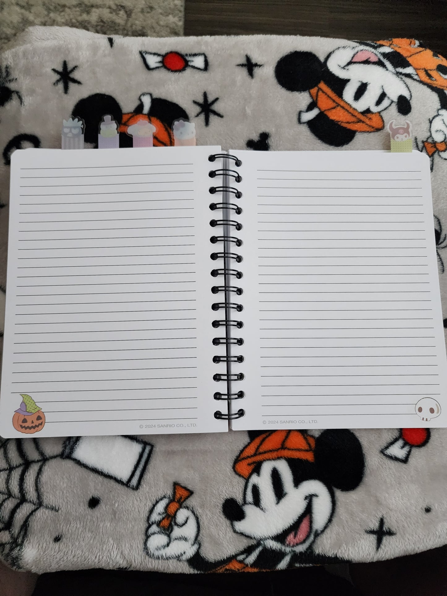 Hello Kitty and Friends 5 Tabbed Halloween Notebook