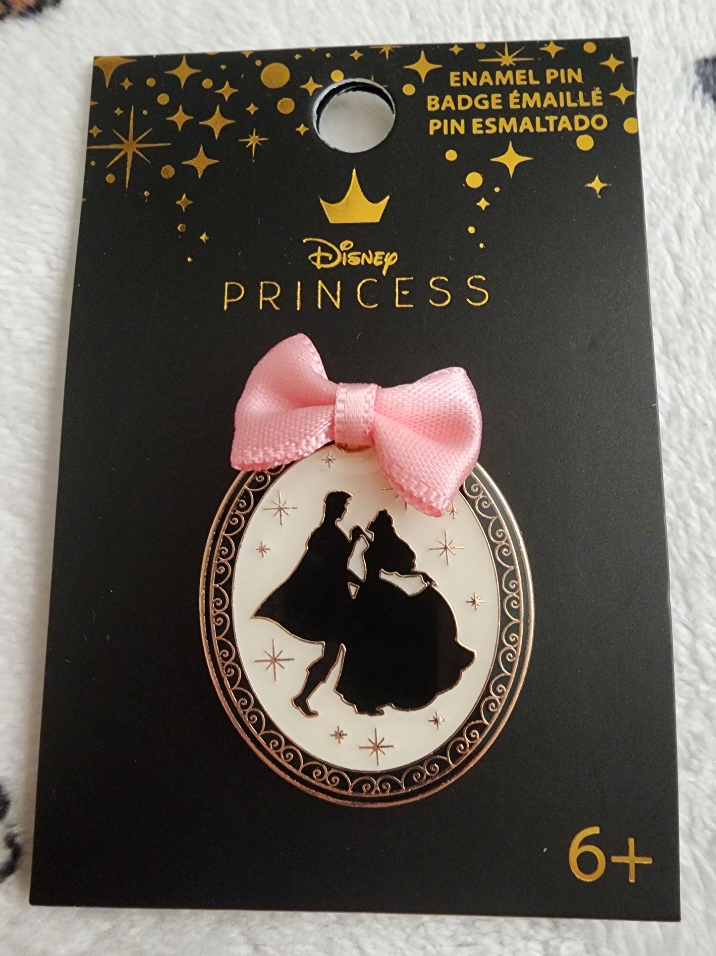 Loungefly Disney Sleeping Beauty & Prince Philip Silhouette Cameo Pin