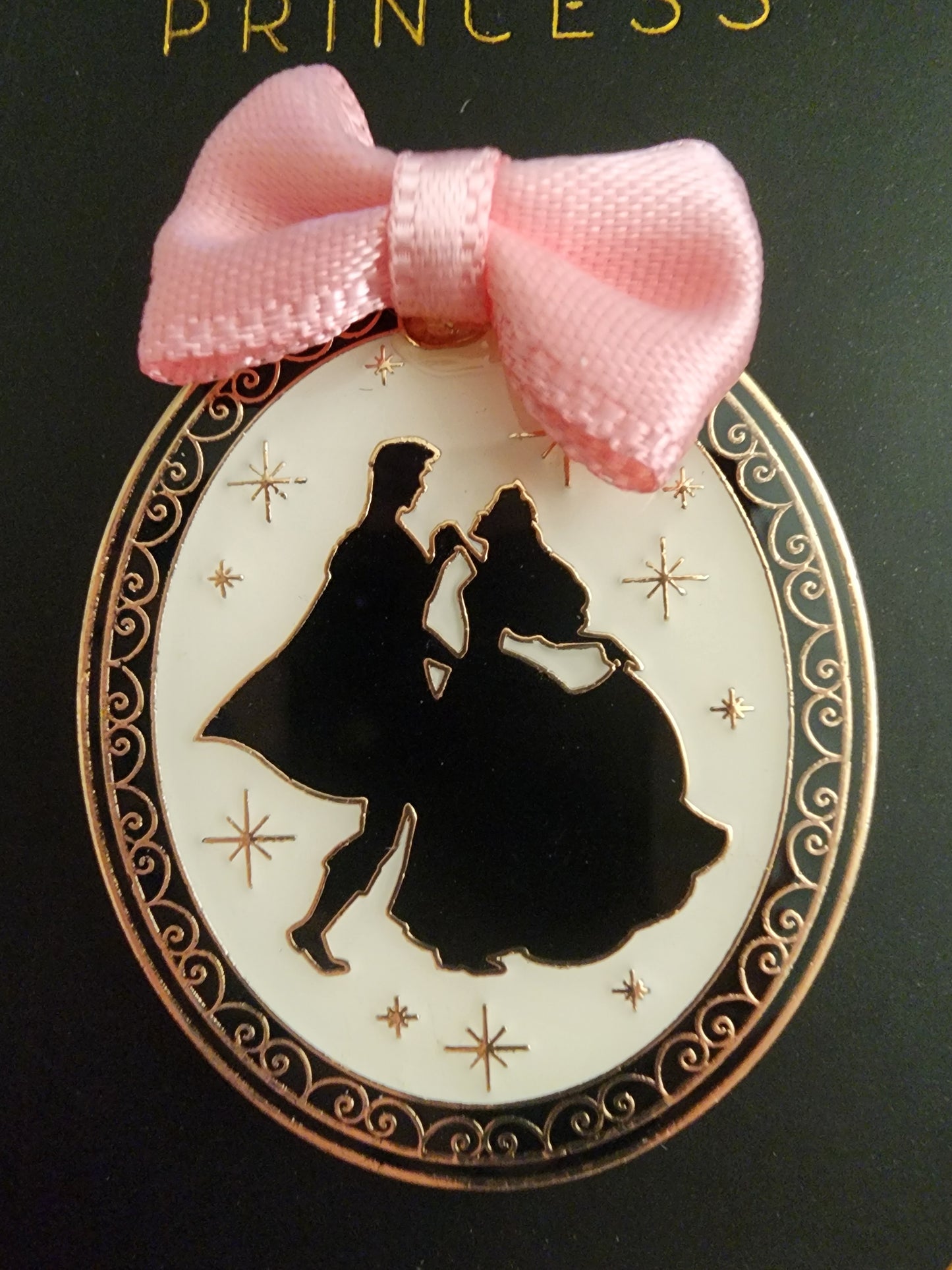 Loungefly Disney Sleeping Beauty & Prince Philip Silhouette Cameo Pin