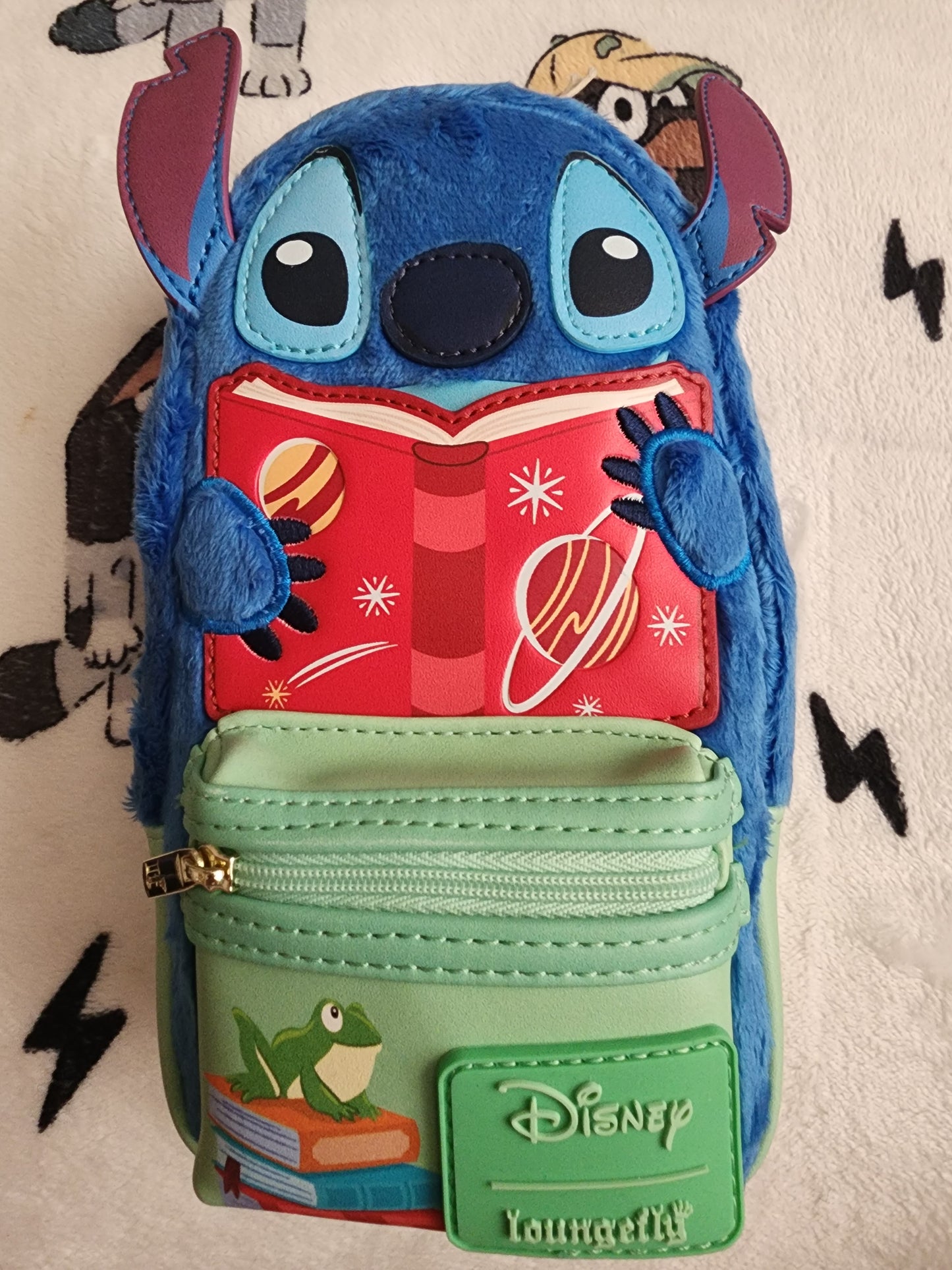 Loungefly Disney Stitch Reading Books Exclusive Pencil Case Bag Clip