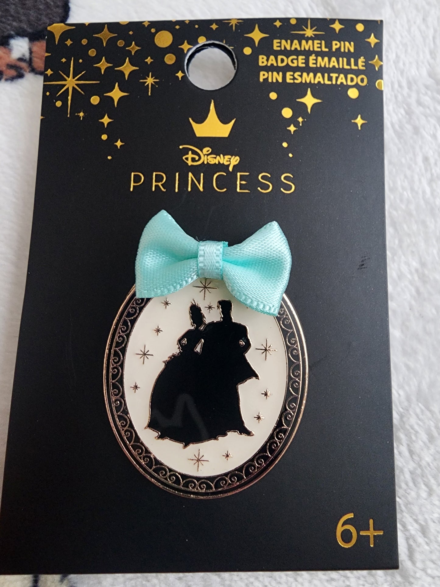 Loungefly Disney Tiana & Prince Naveen's Silhouette Cameo Pin