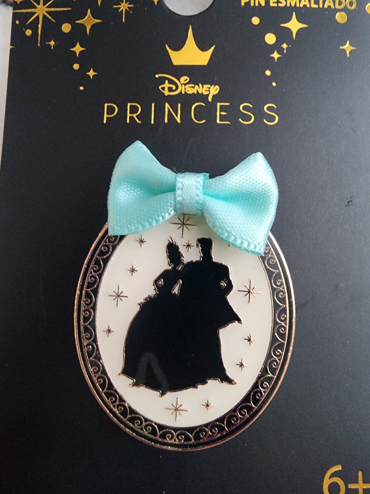 Loungefly Disney Tiana & Prince Naveen's Silhouette Cameo Pin