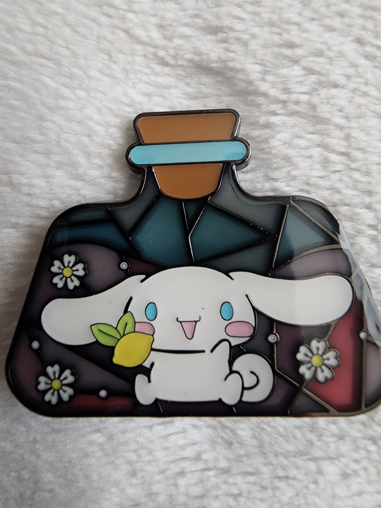 Loungefly Hello Kitty and Friends Potions Bottles Mystery Pins