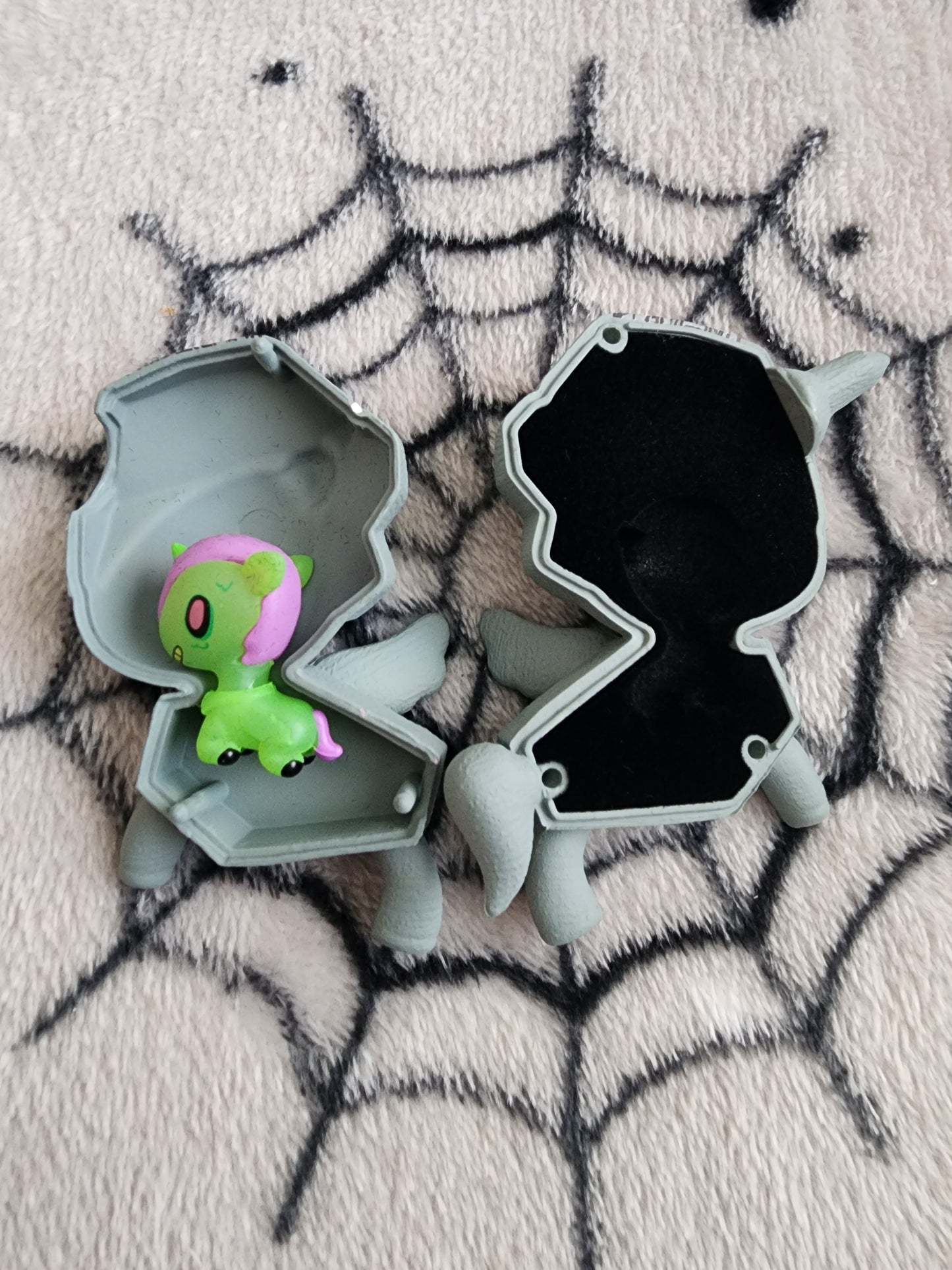 Tokidoki Unicorno After Dark Series 5 Mystery Figures