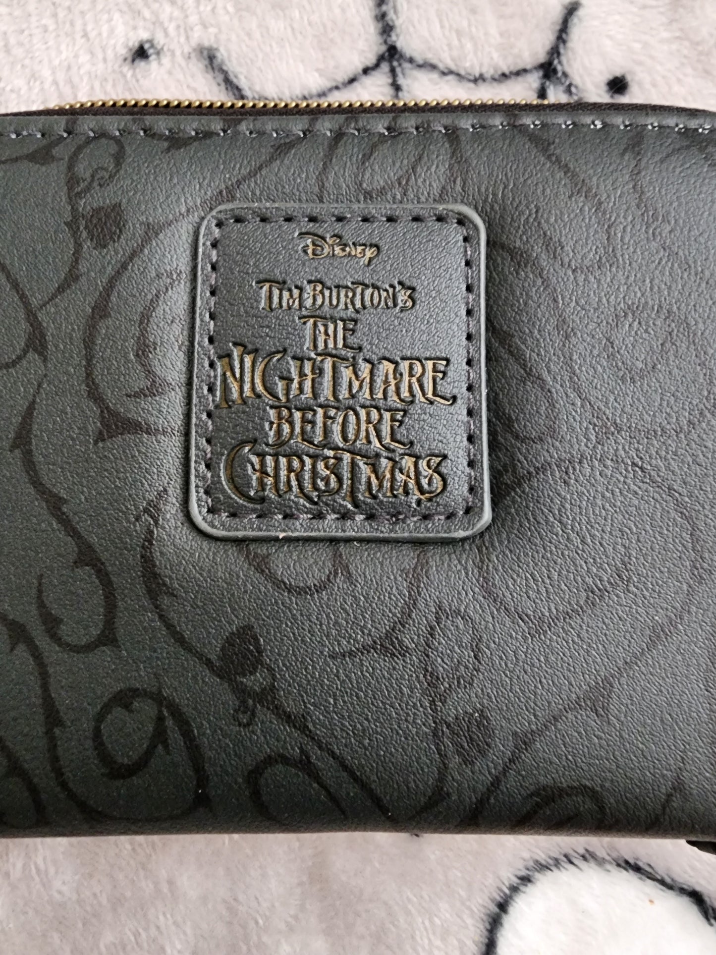 Loungefly Disney Nightmare Before Christmas Jack and Sally Vine Wallet