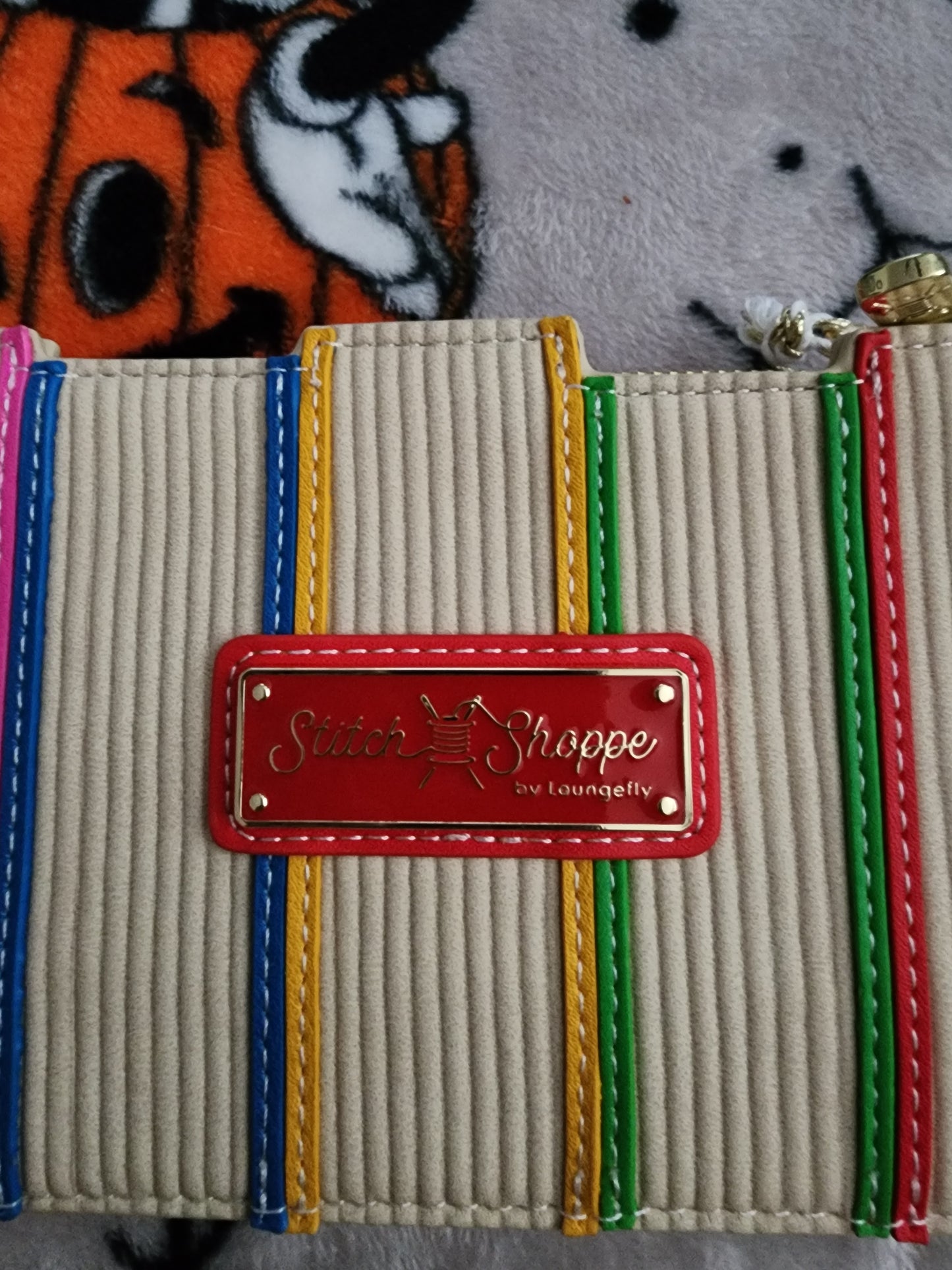 Loungefly Stitch Shoppe Disney Classic Books Wallet/Pin
