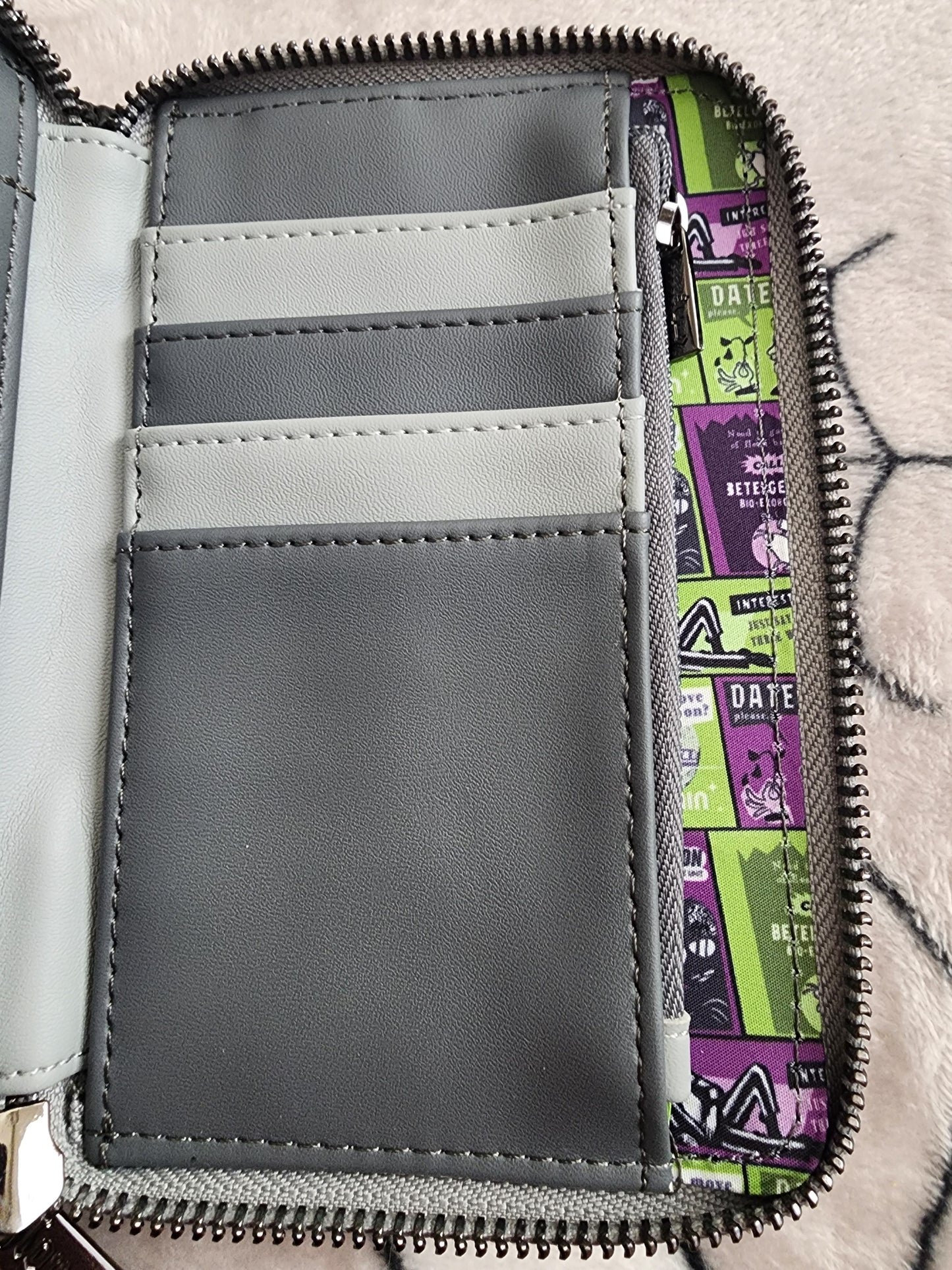 Loungefly Beetlejuice Beetlejuice Lydia Wallet