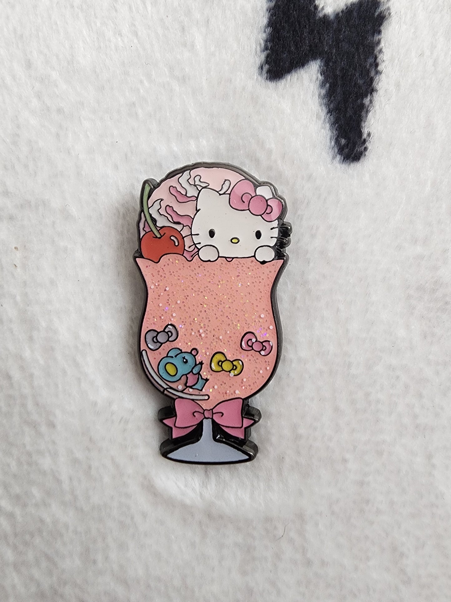 Loungefly Hello Kitty and Friends Fruit Drink Mystery Pins