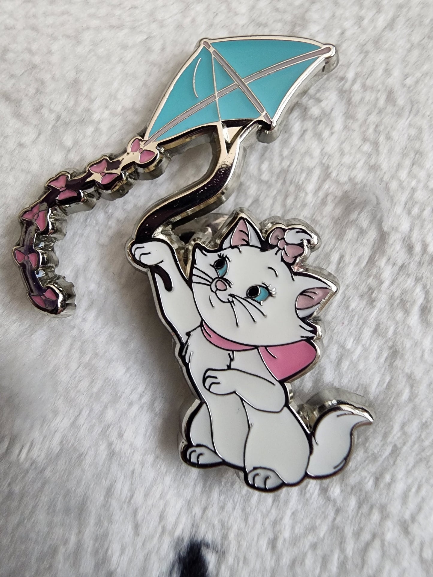 Loungefly Disney Animals with Kites Mystery Pins