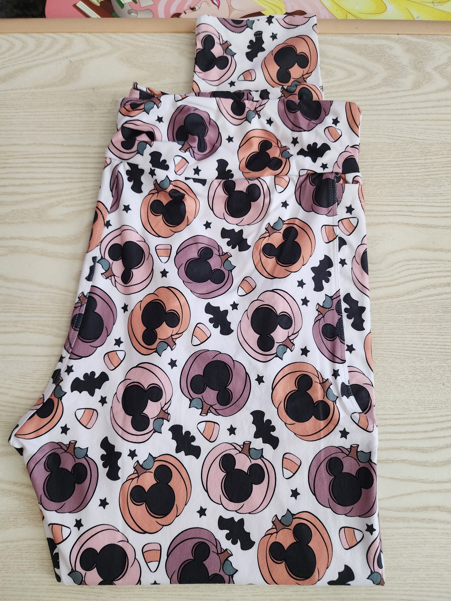 CP Disney Mickey Head Pumpkins Halloween Leggings