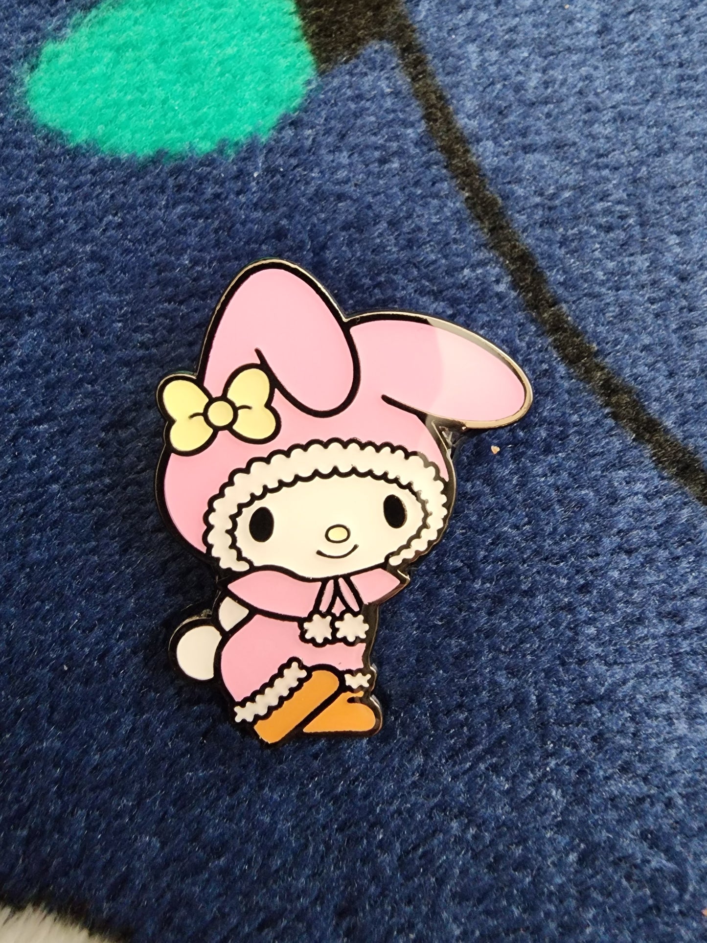 Loungefly Hello Kitty and Friends Winter Outfits Mystery Pins